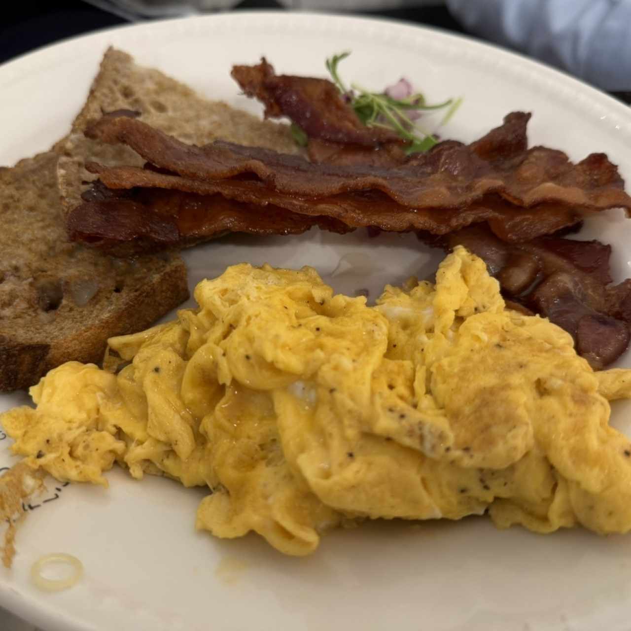 Breakfast - Classic breakfast