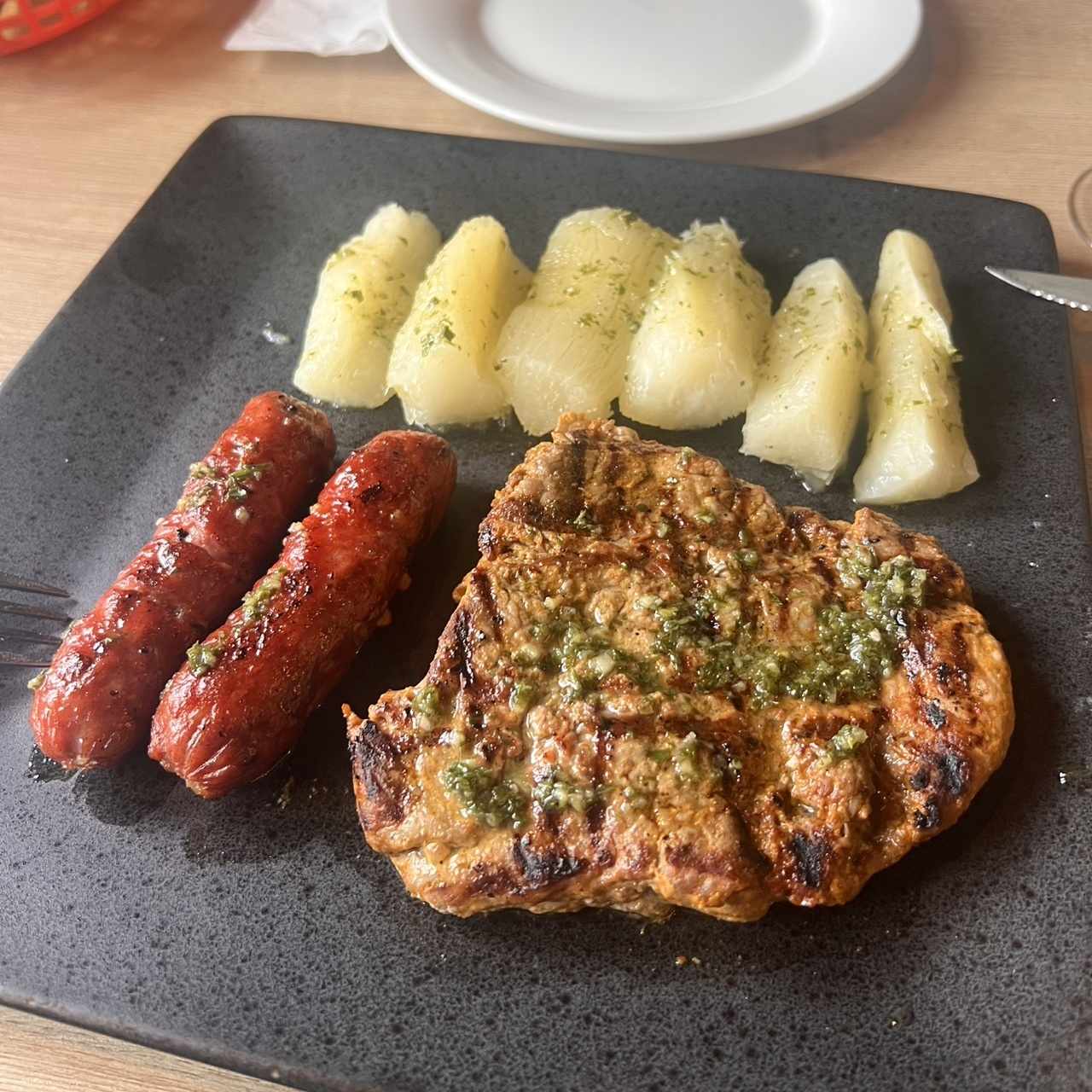 Combo de churrasco y chorizo