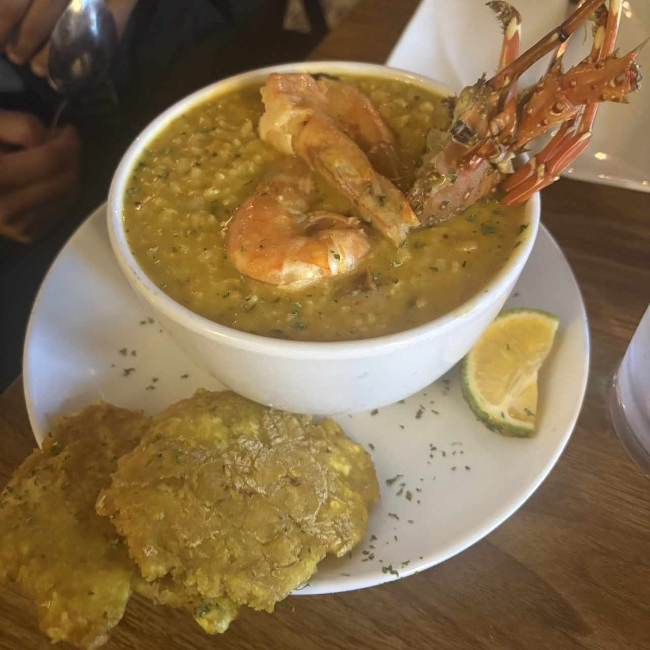 Entradas - Guacho de Mariscos
