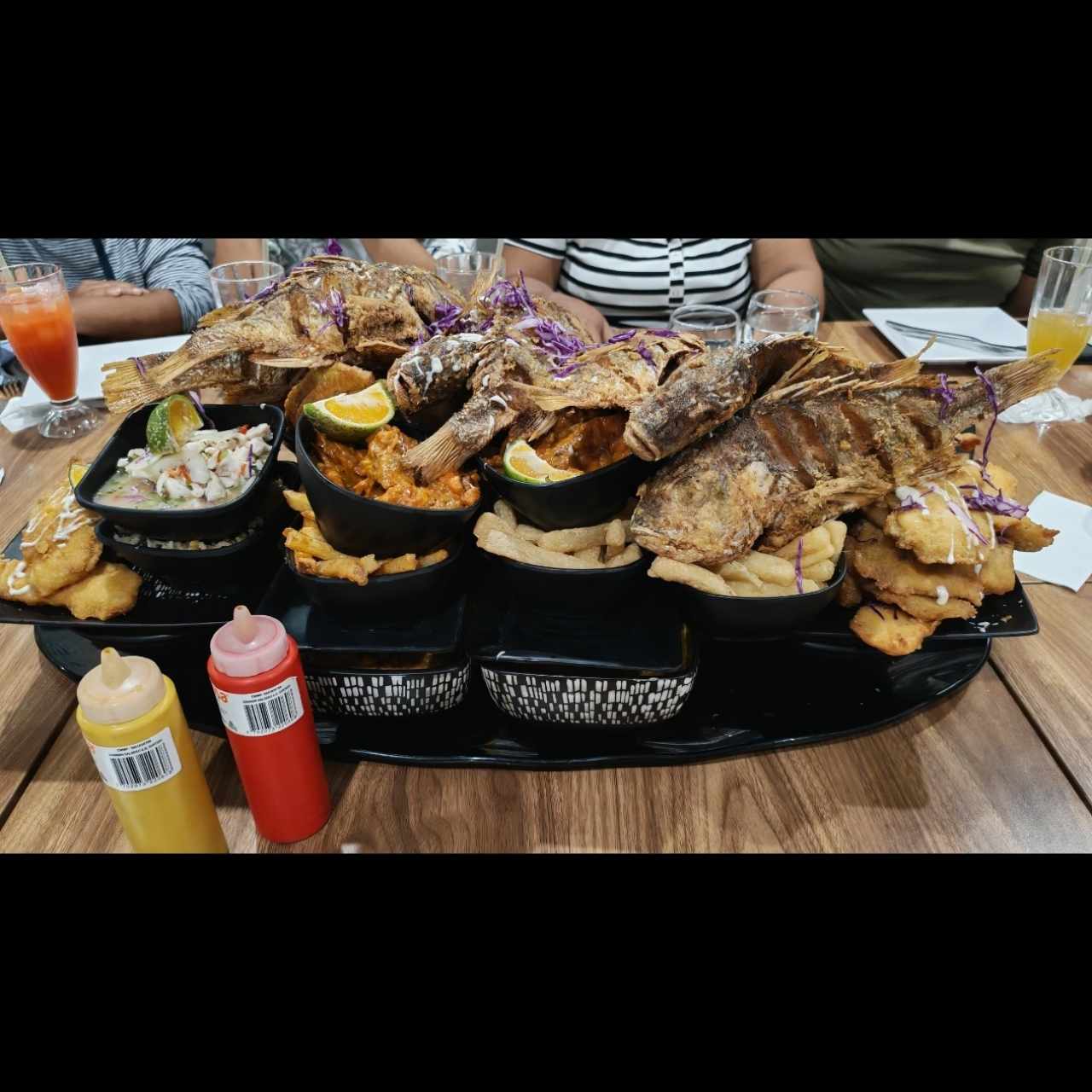 Bandeja para 8-10 Personas 