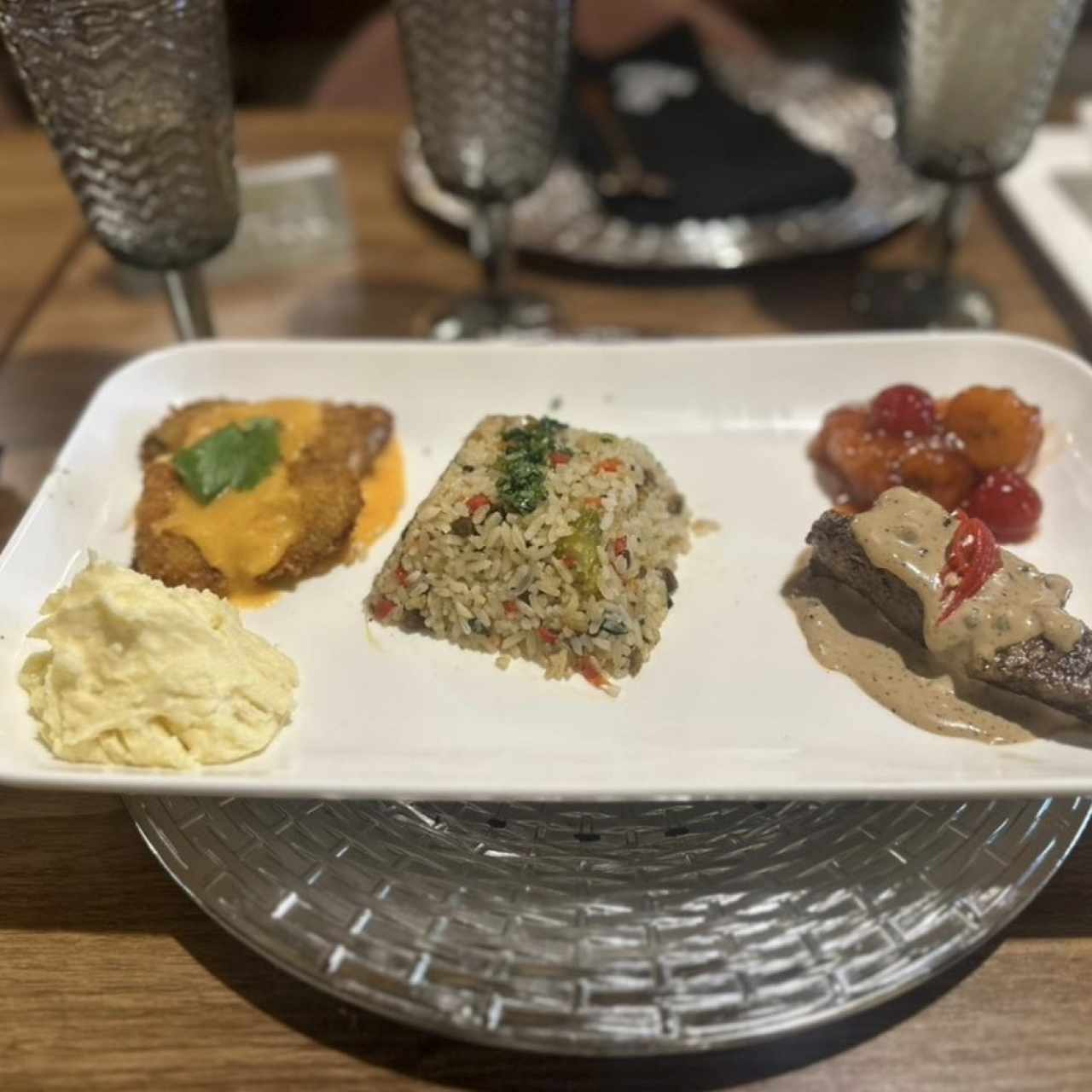 Más Vendidos - Pescado/Filete al ajillo