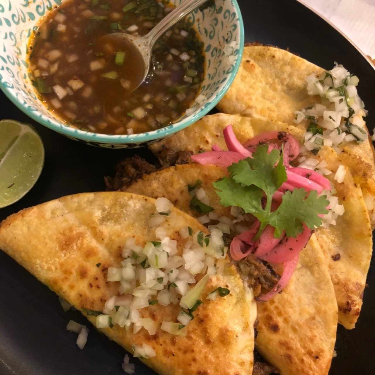 Tacos de Birria de Res // Beef Birria Tacos