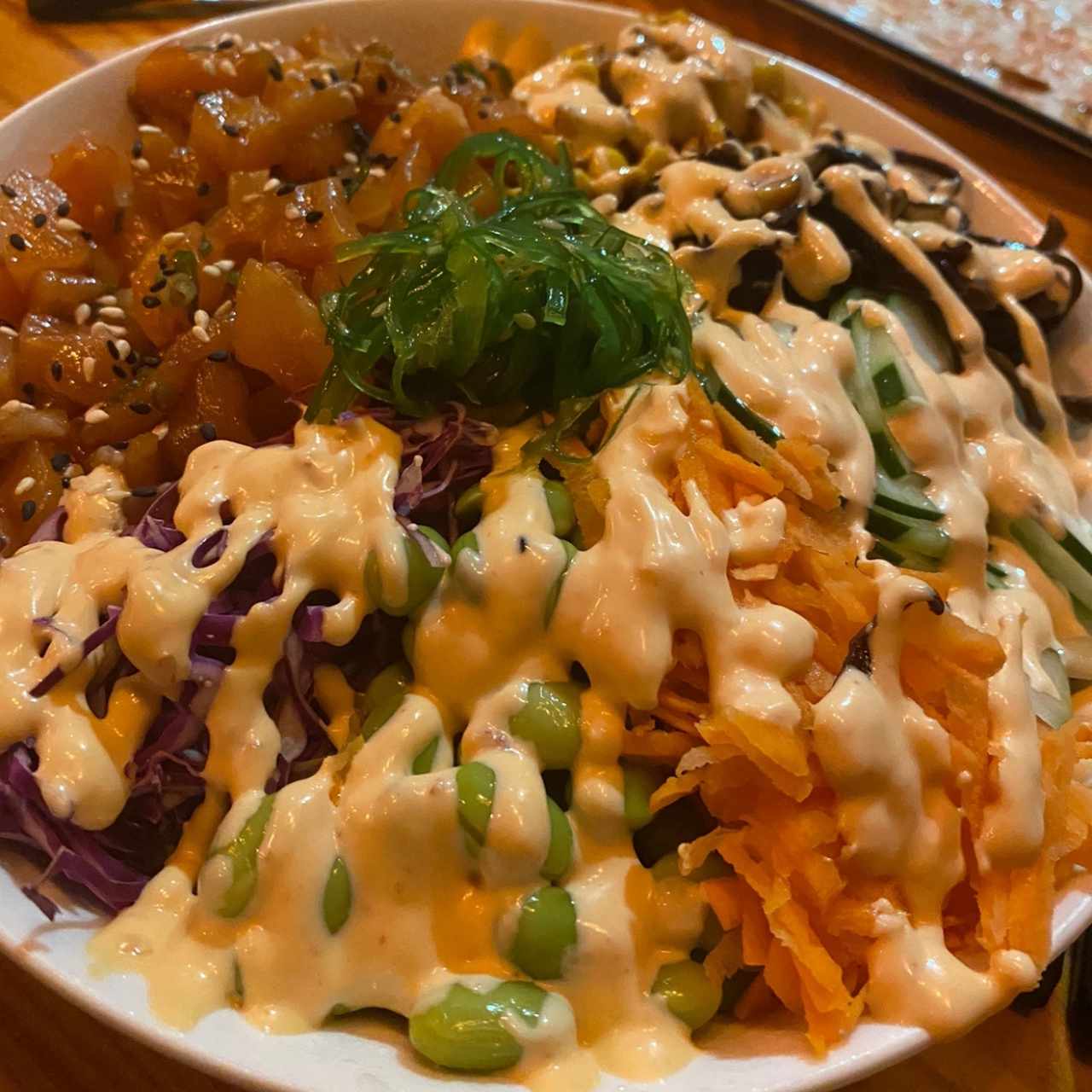 Poke de salmon 