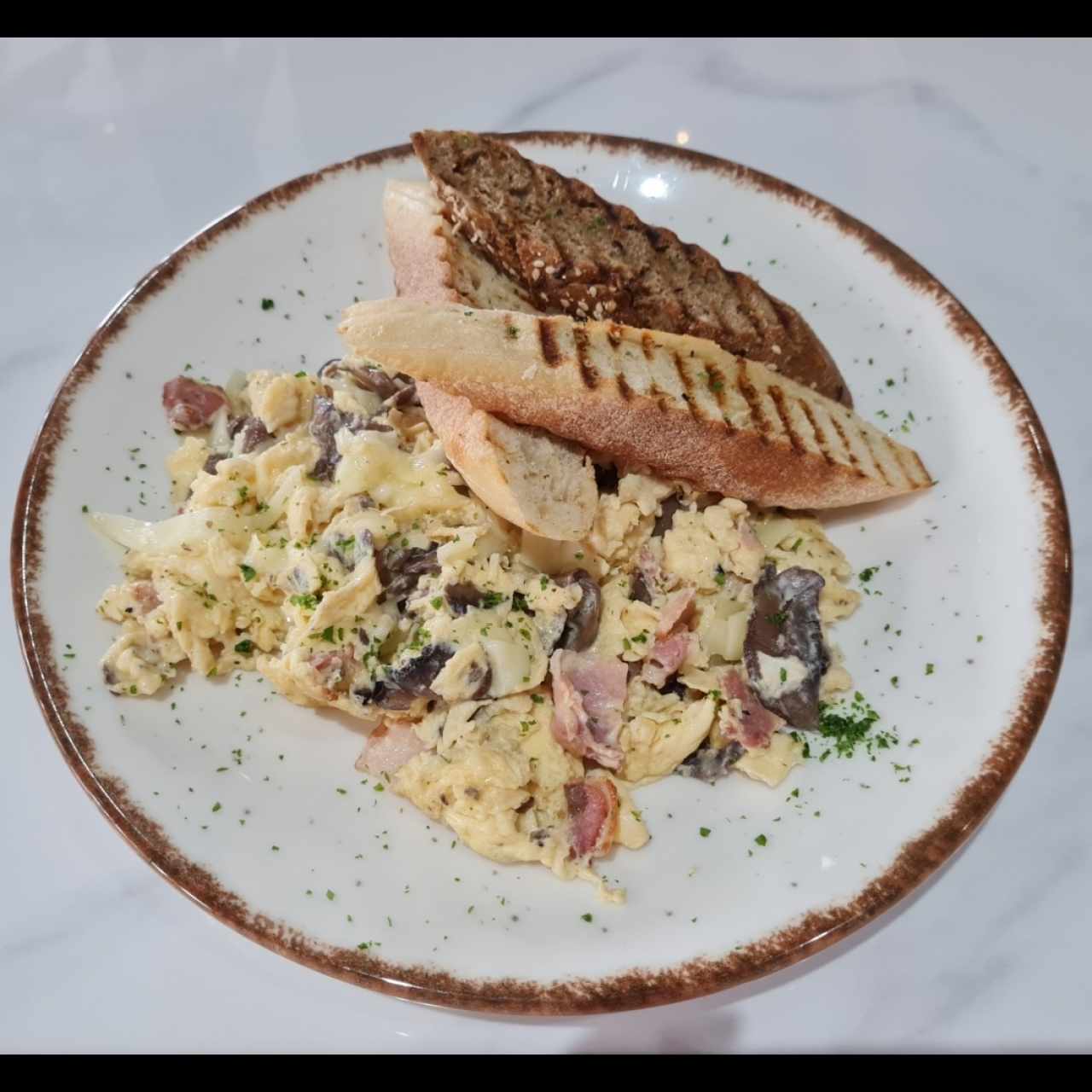 Huevos al Gusto Con 3 Ingredientes