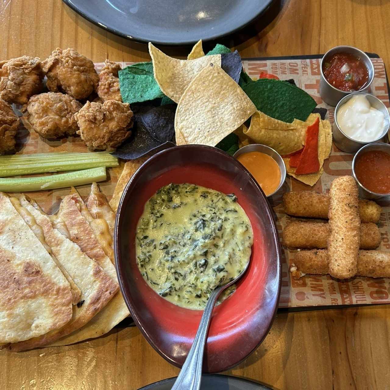 Entradas - Appetizer Sampler