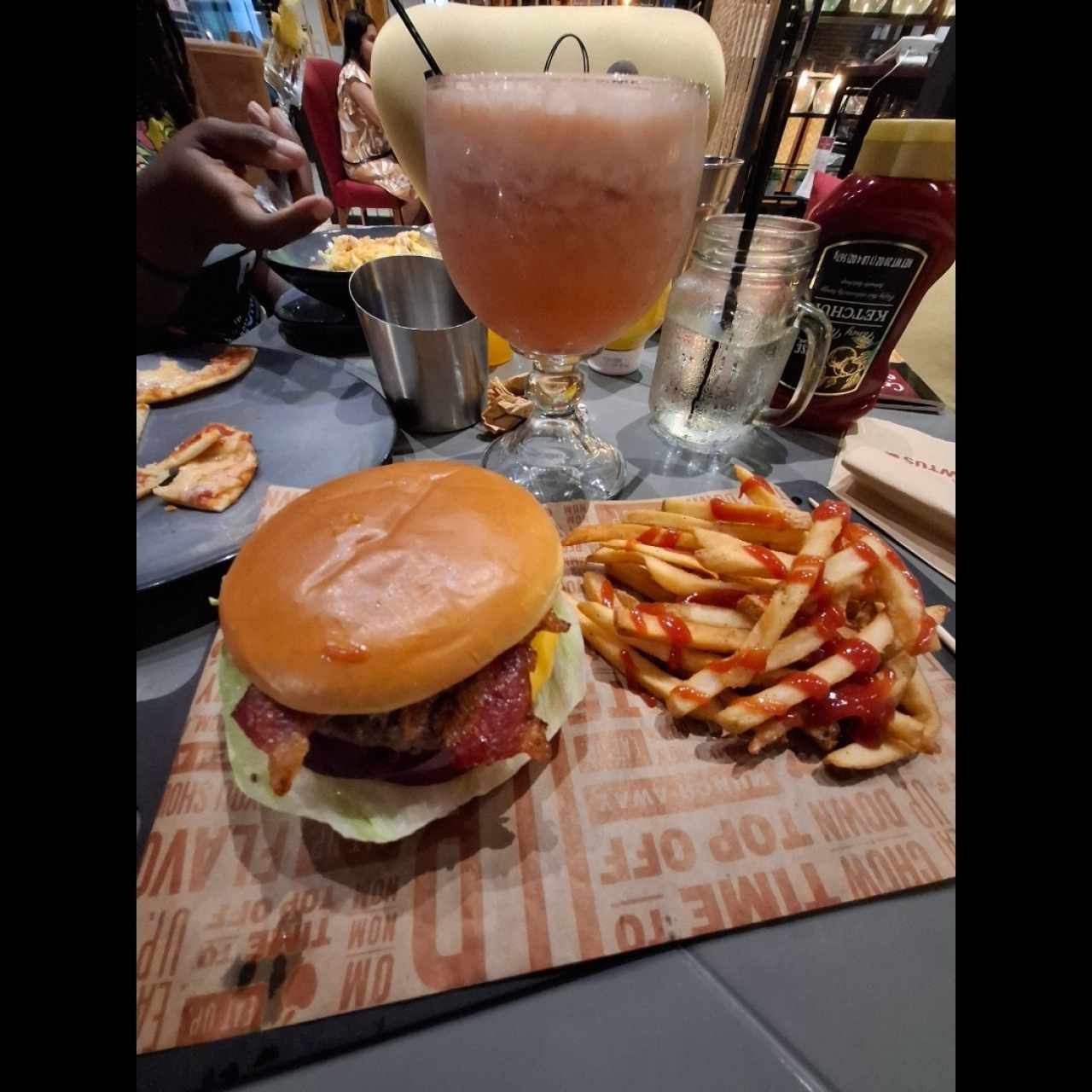 Bacon Cheedar Cheese Burger