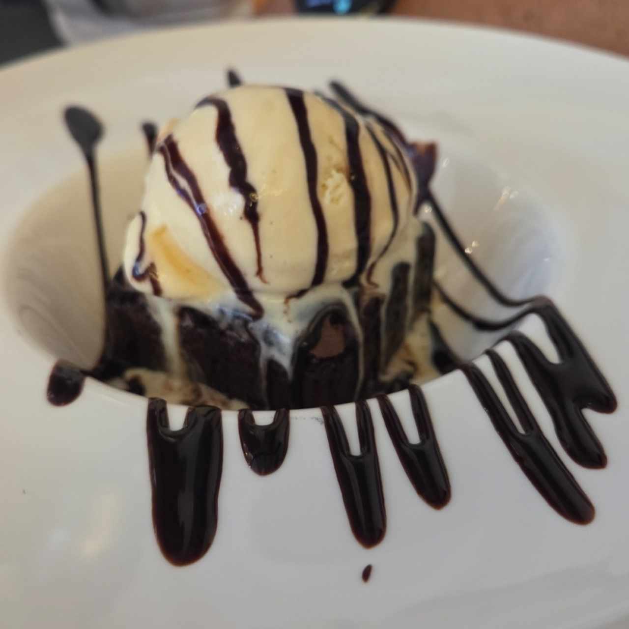 brownie con helado