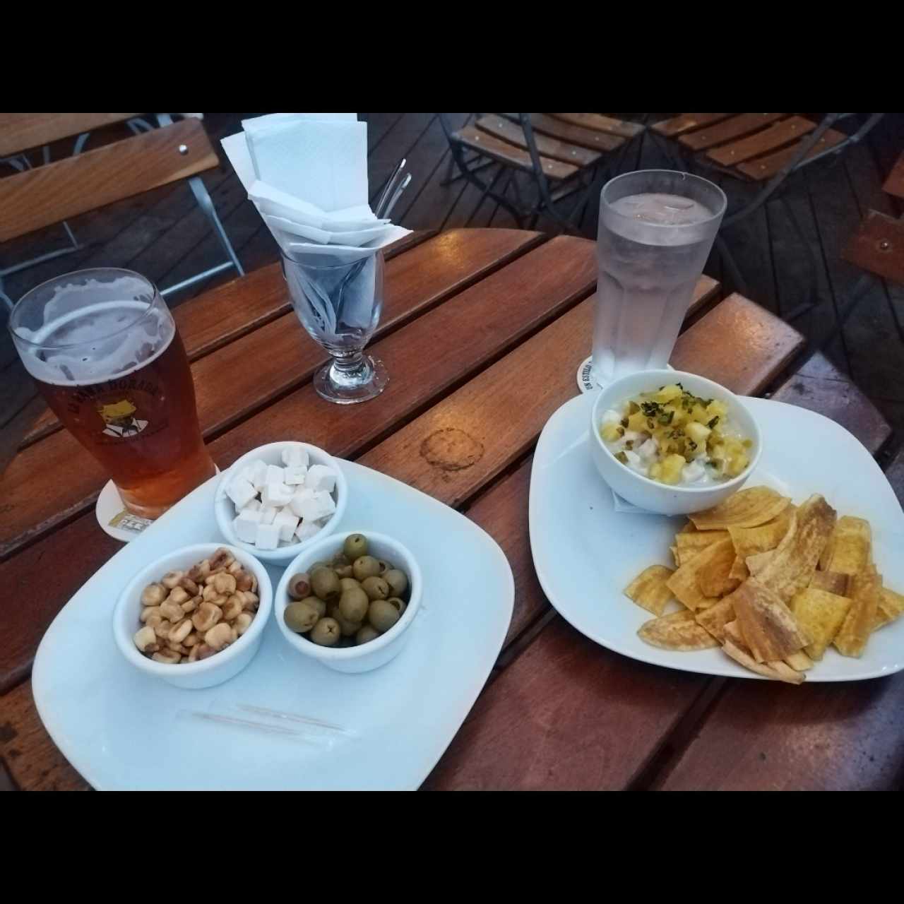 Platos - Picada Rana Dorada ceviche riquísimo. 