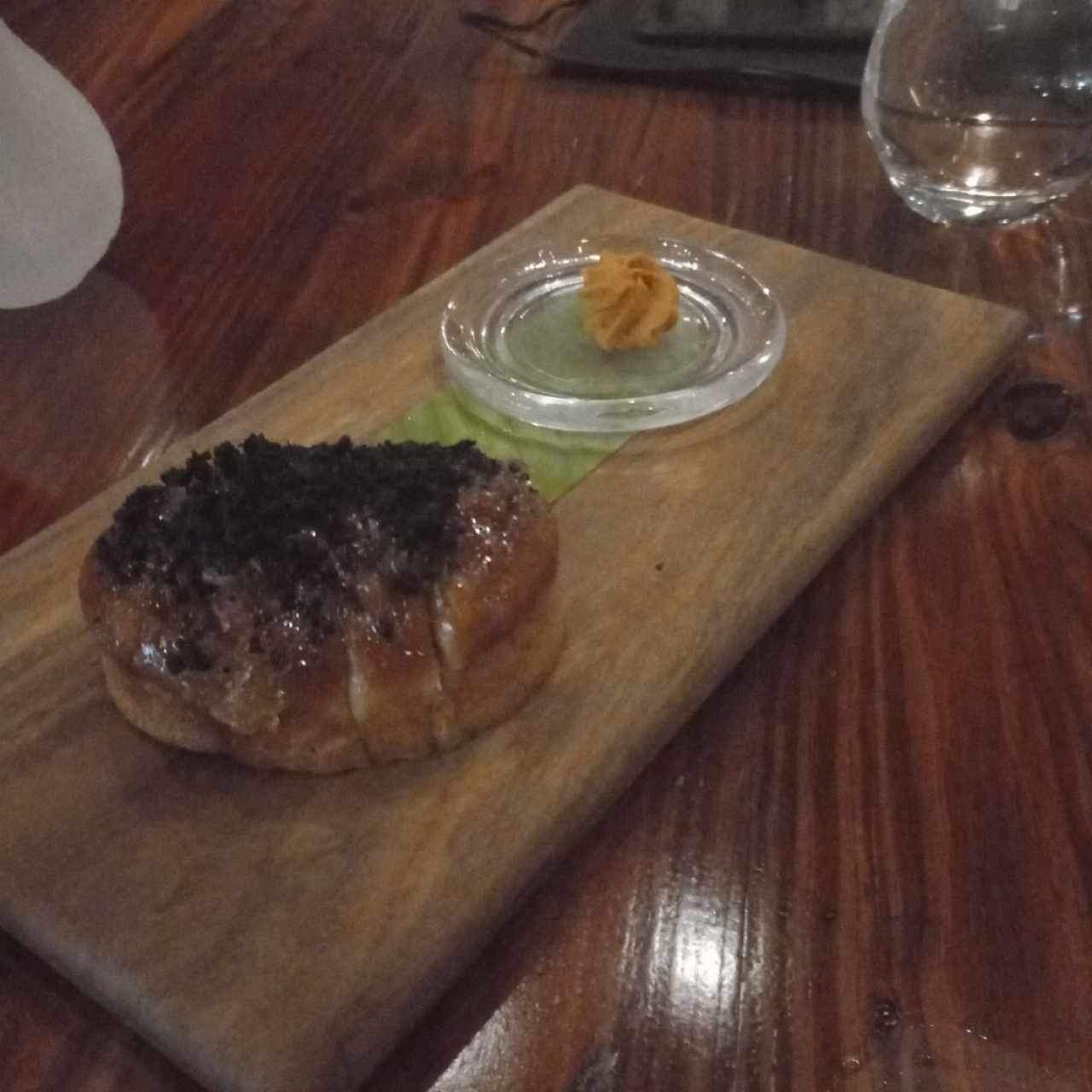 Acompañante - Pan Madu
