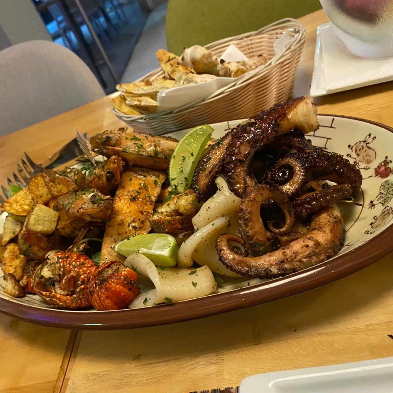 Parrilla de Pescado y Mariscos 
