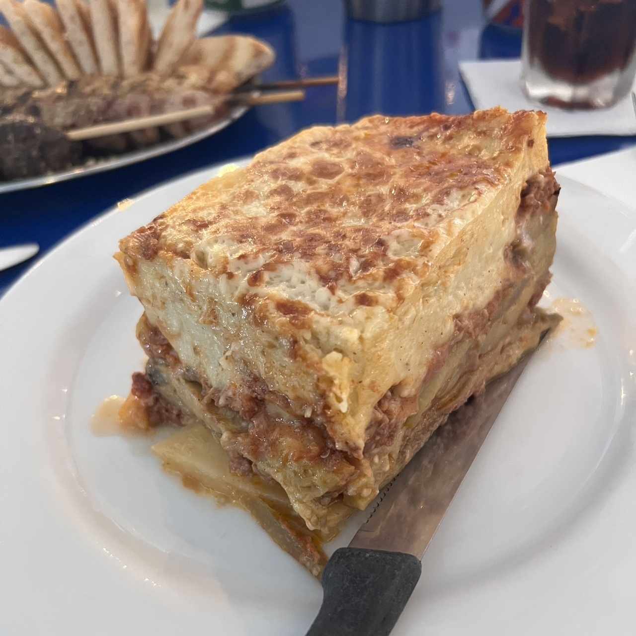 PLATOS FUERTES - MOUSSAKAS