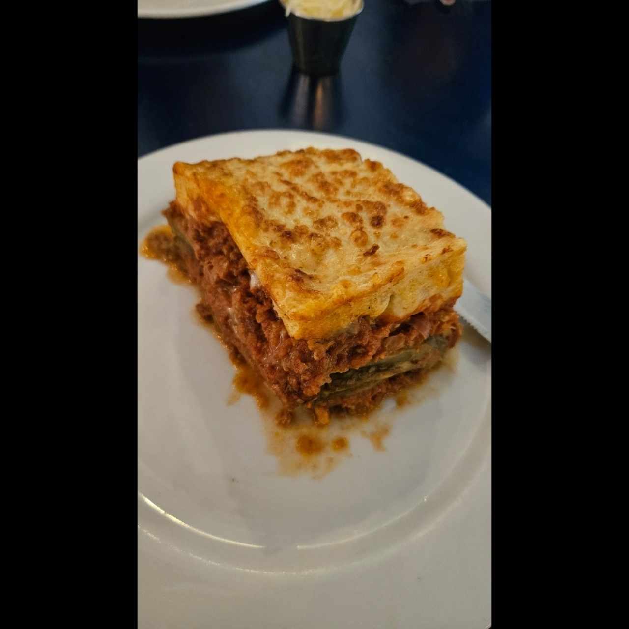 PLATOS FUERTES - MOUSSAKAS