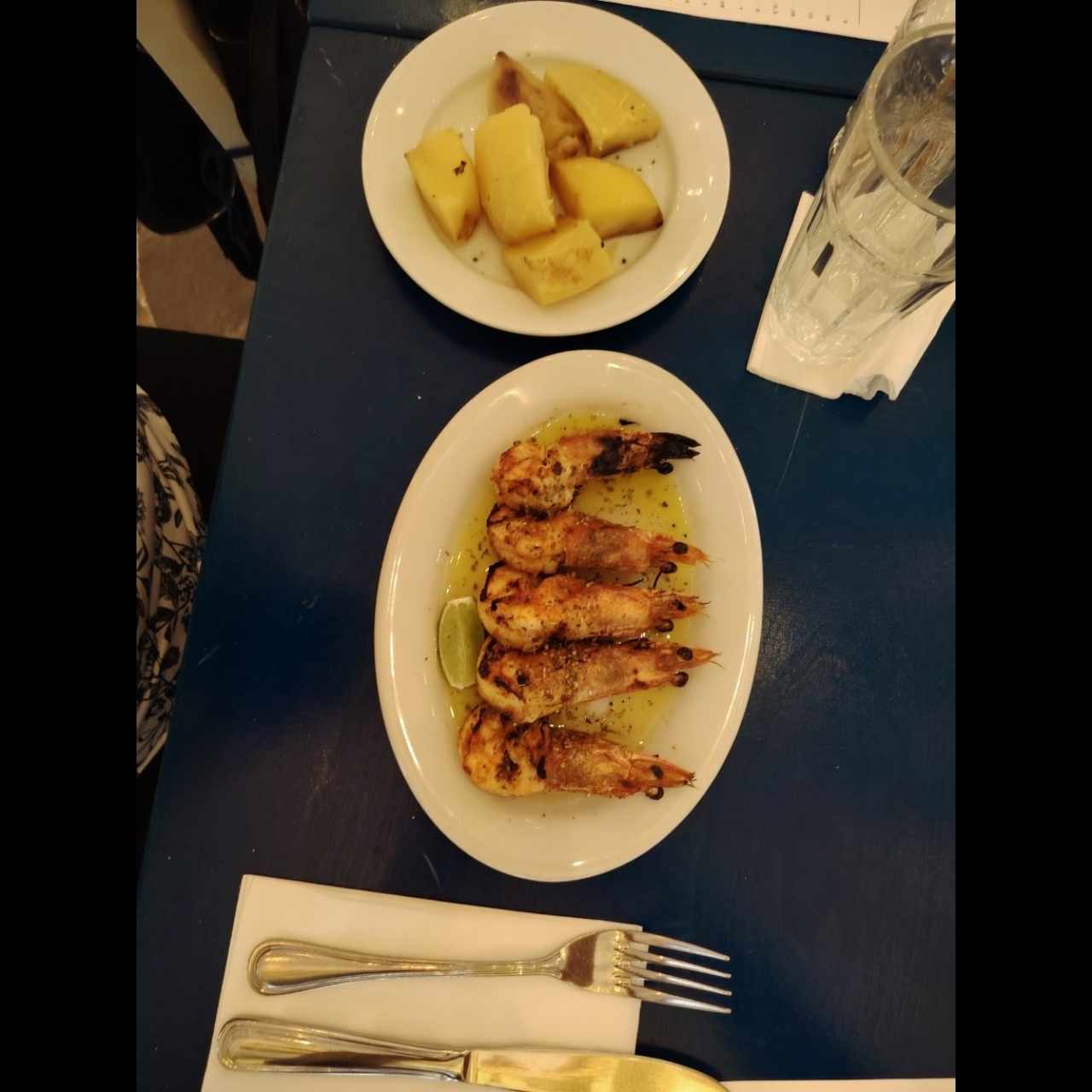 LANGOSTINOS A LA GRIEGA