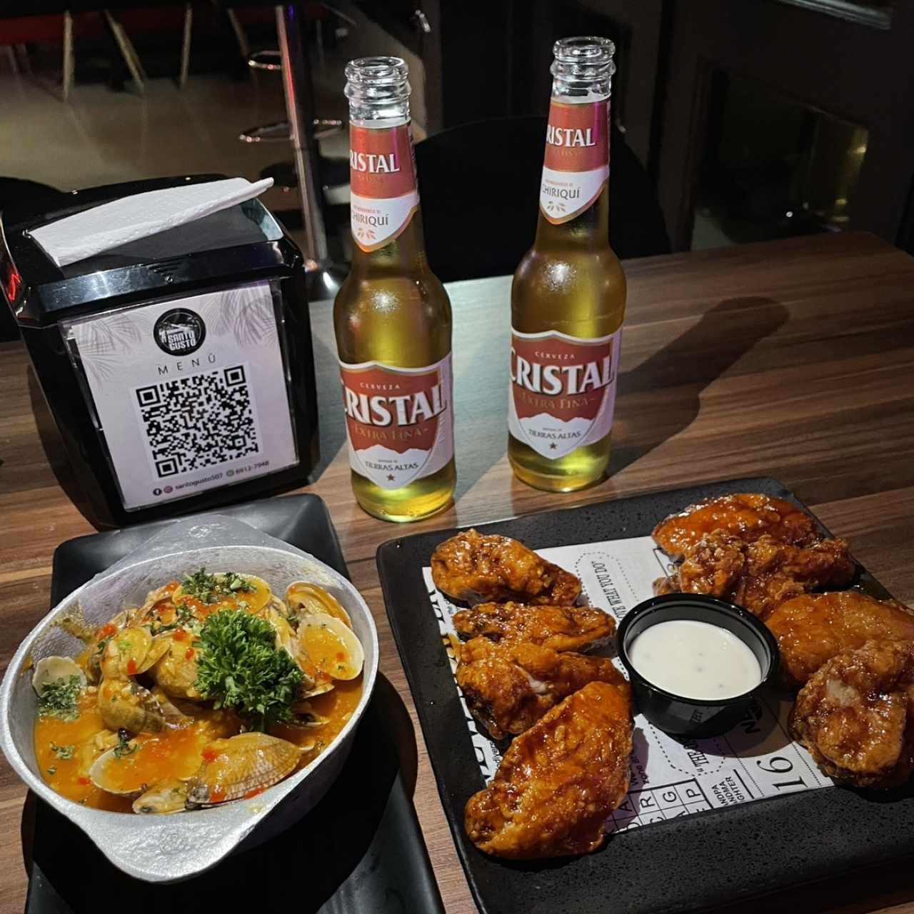 Almejas y Alitas 
