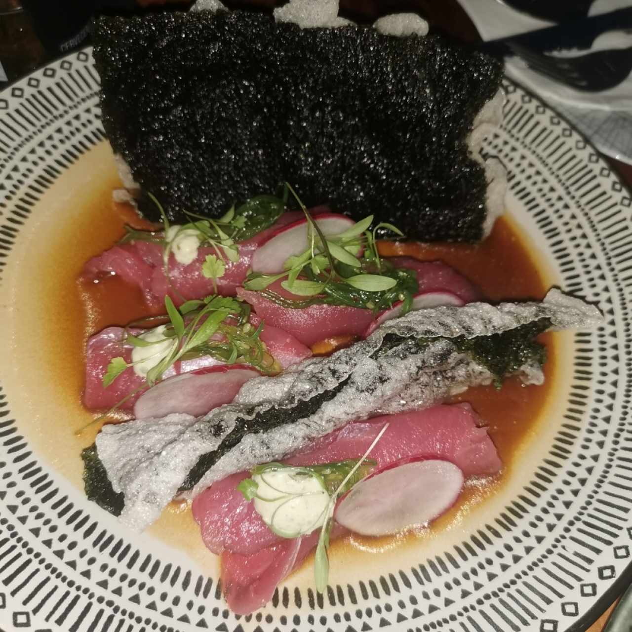 Tiradito de atún 