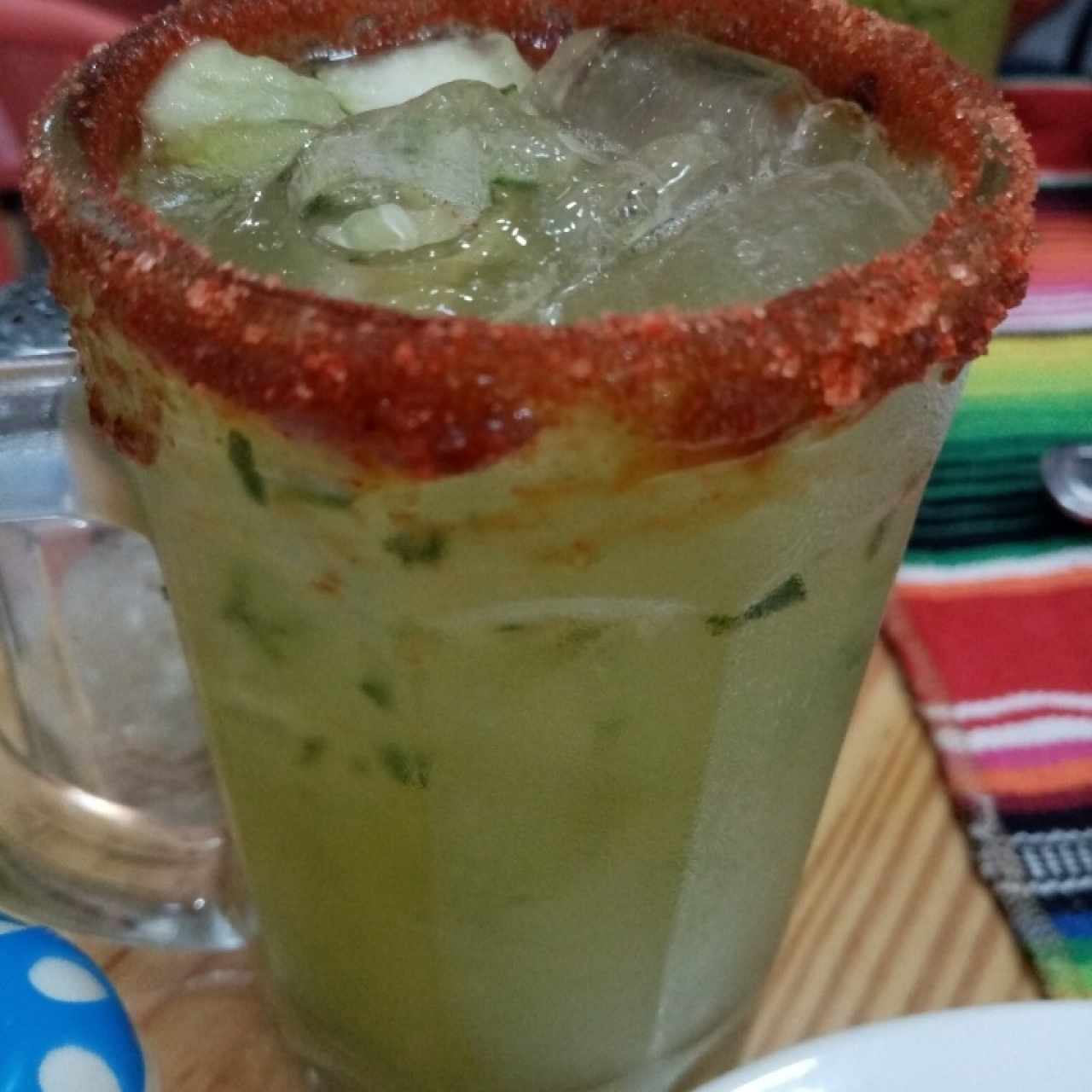 Agua de pepino con limón 