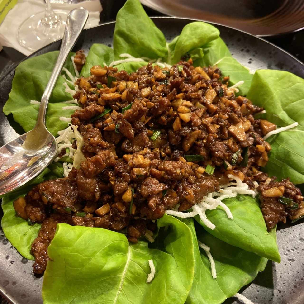 Tacos de Lechuga Thai