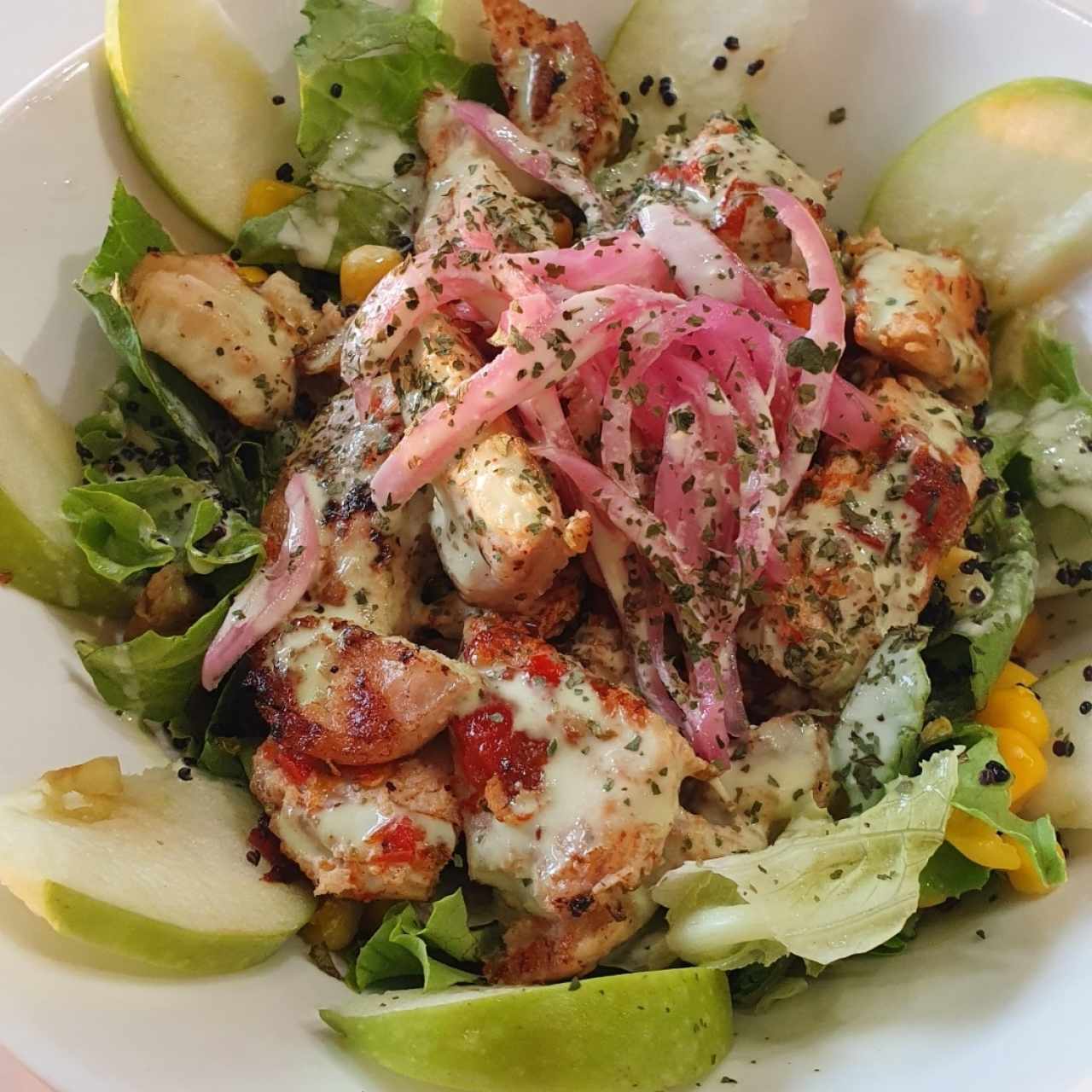 Bowl de pollo selvática