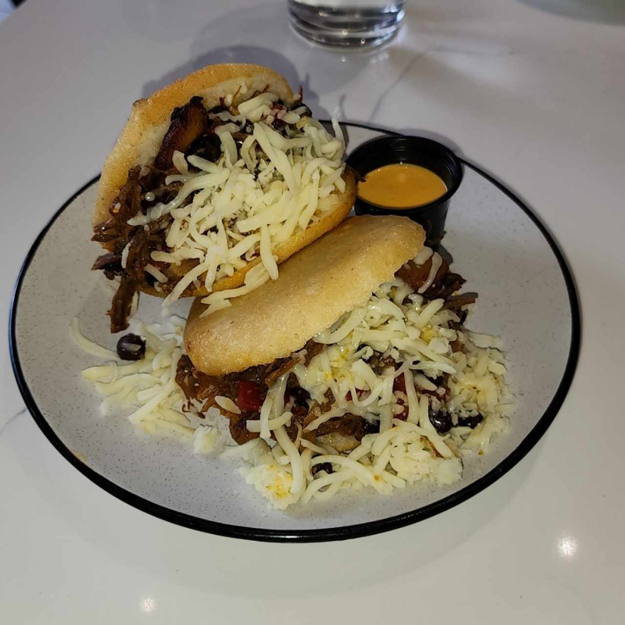 Desayunos - Arepa pabellon