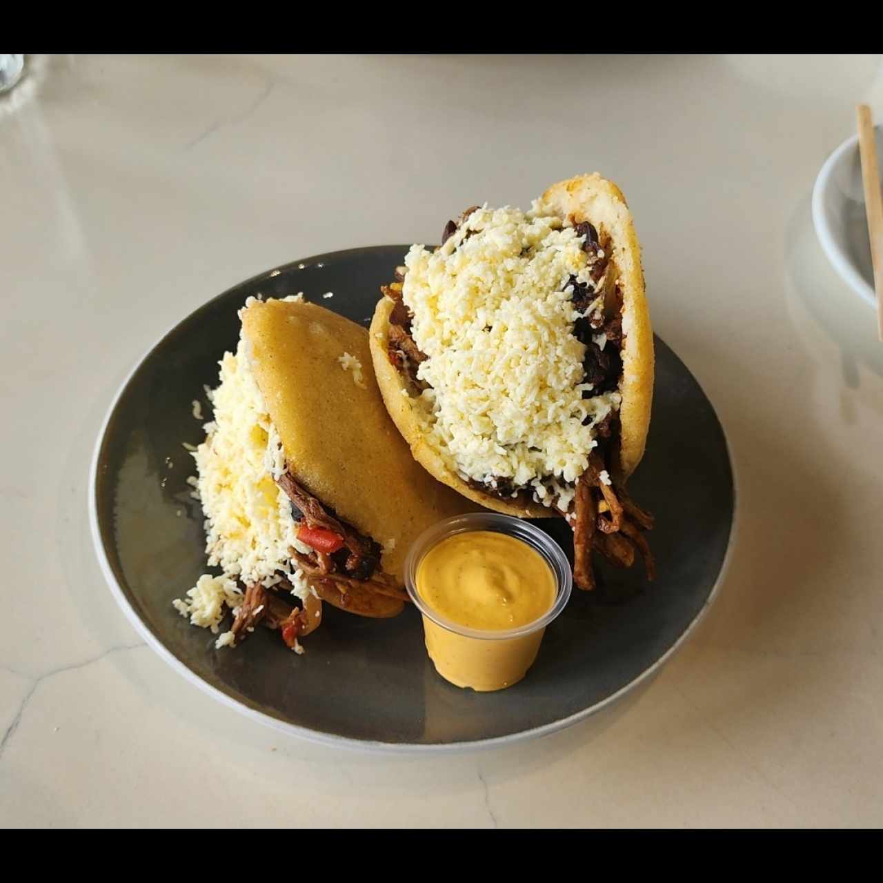 Desayunos - Arepa Pabellón