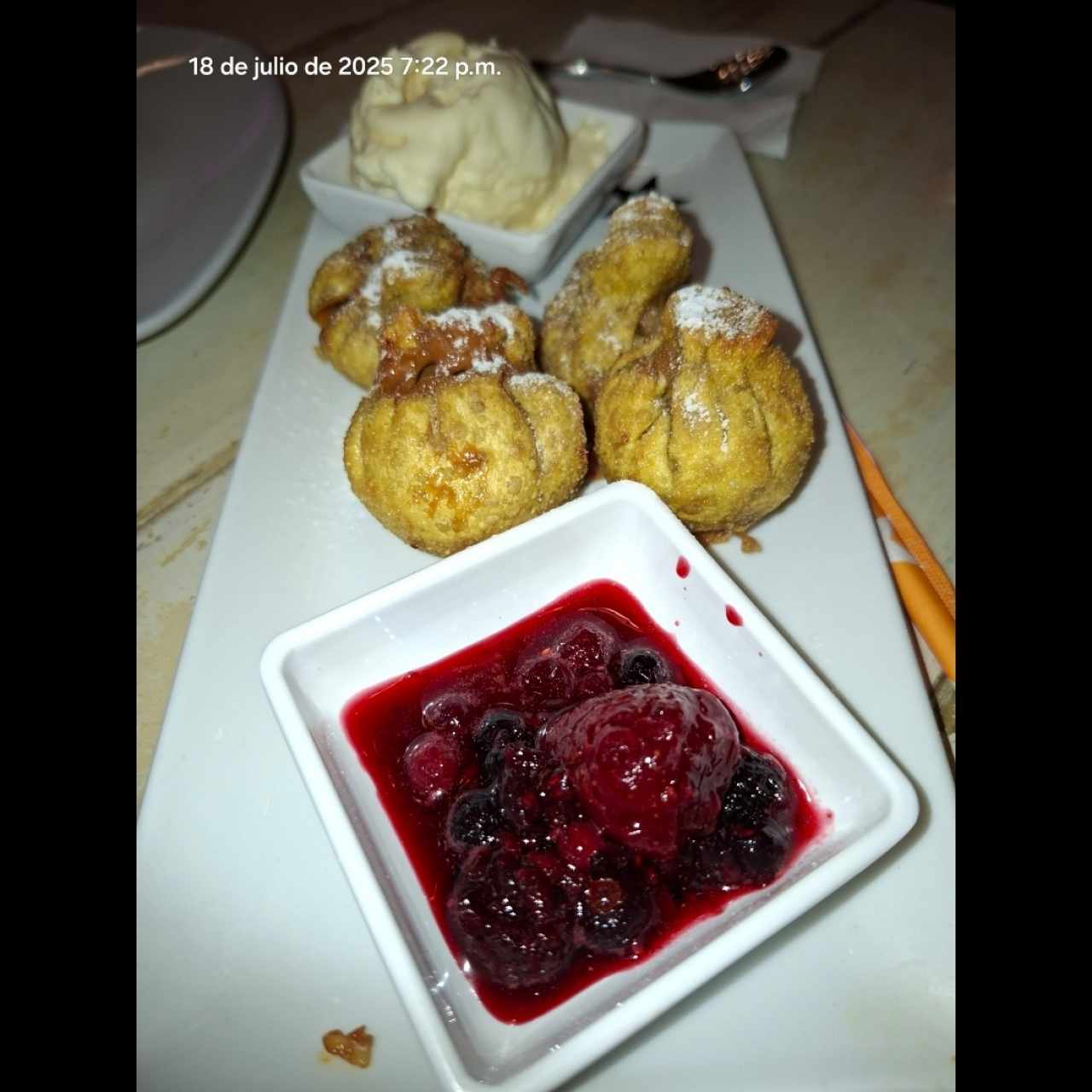 Wanton de Dulce de Leche