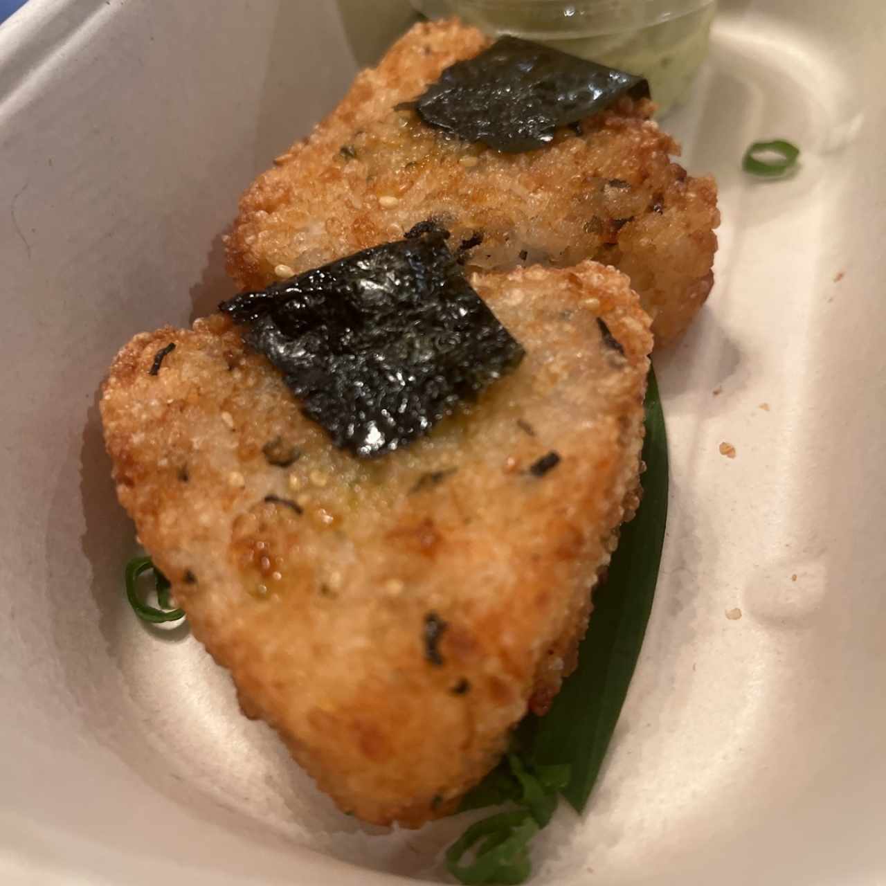 Onigiri de Atún (2 unidades)