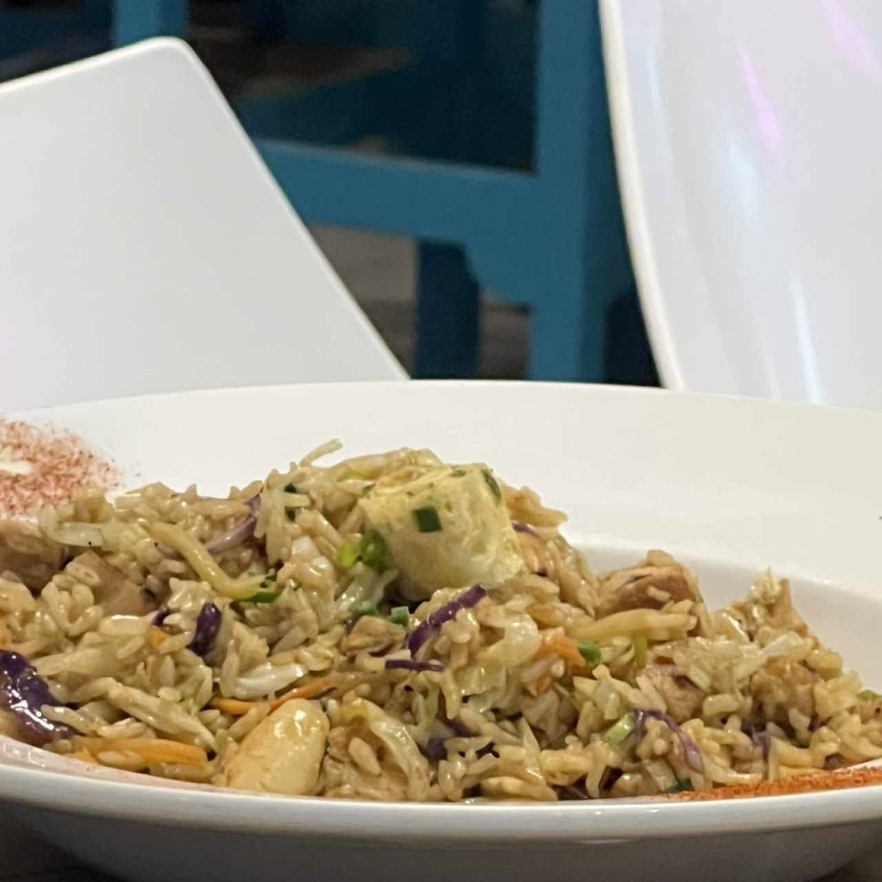 Nasi Goreng Mixto (Res, pollo y camarón)