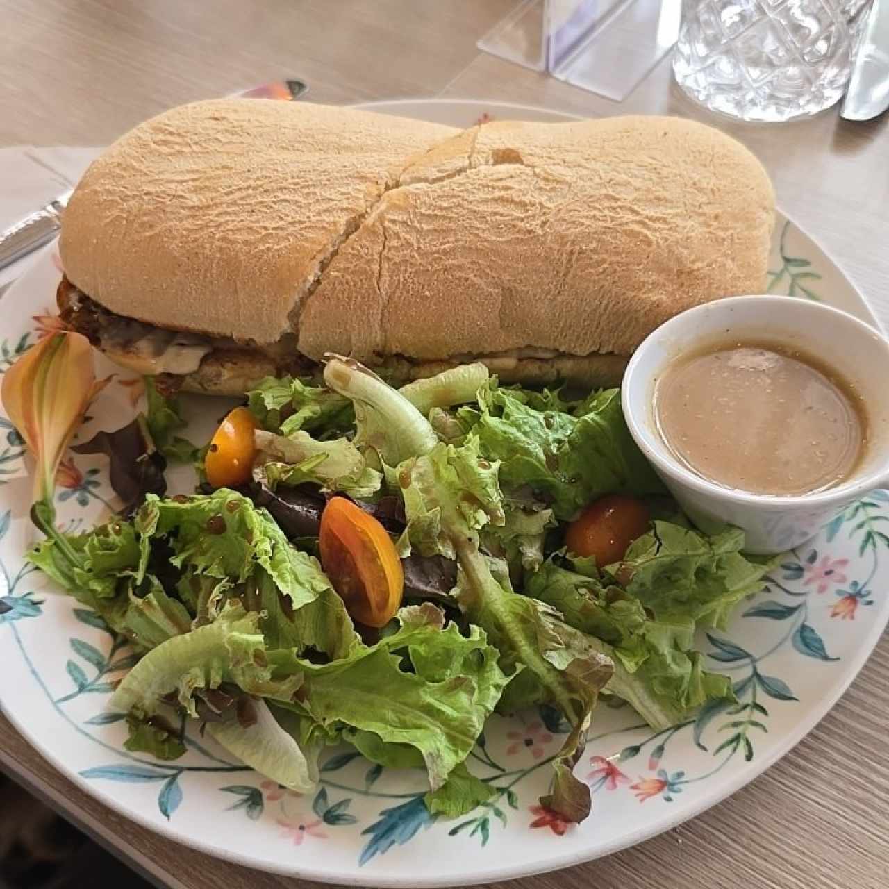 Emparedados - French Dip Sandwich