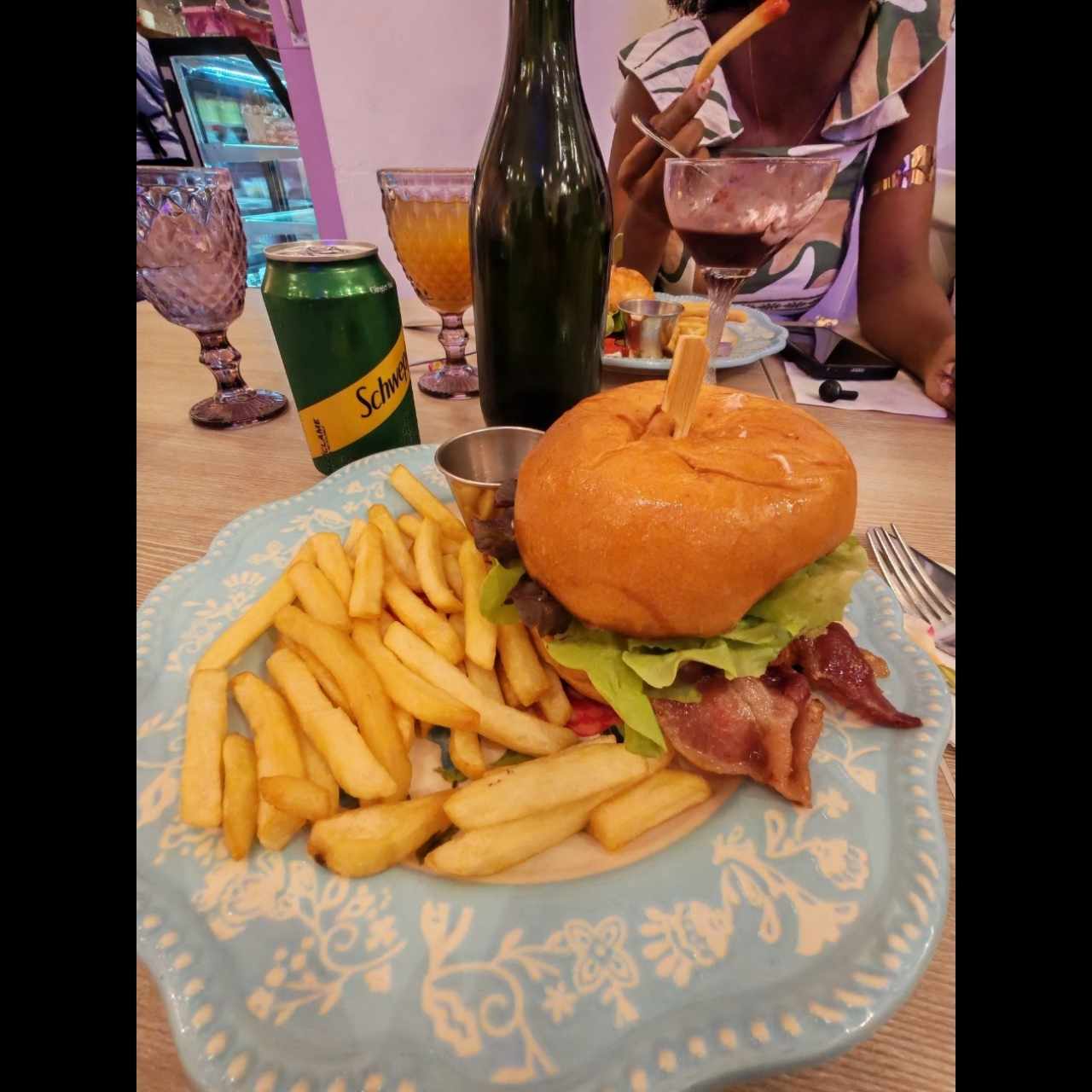 Cheeseburger clásica 