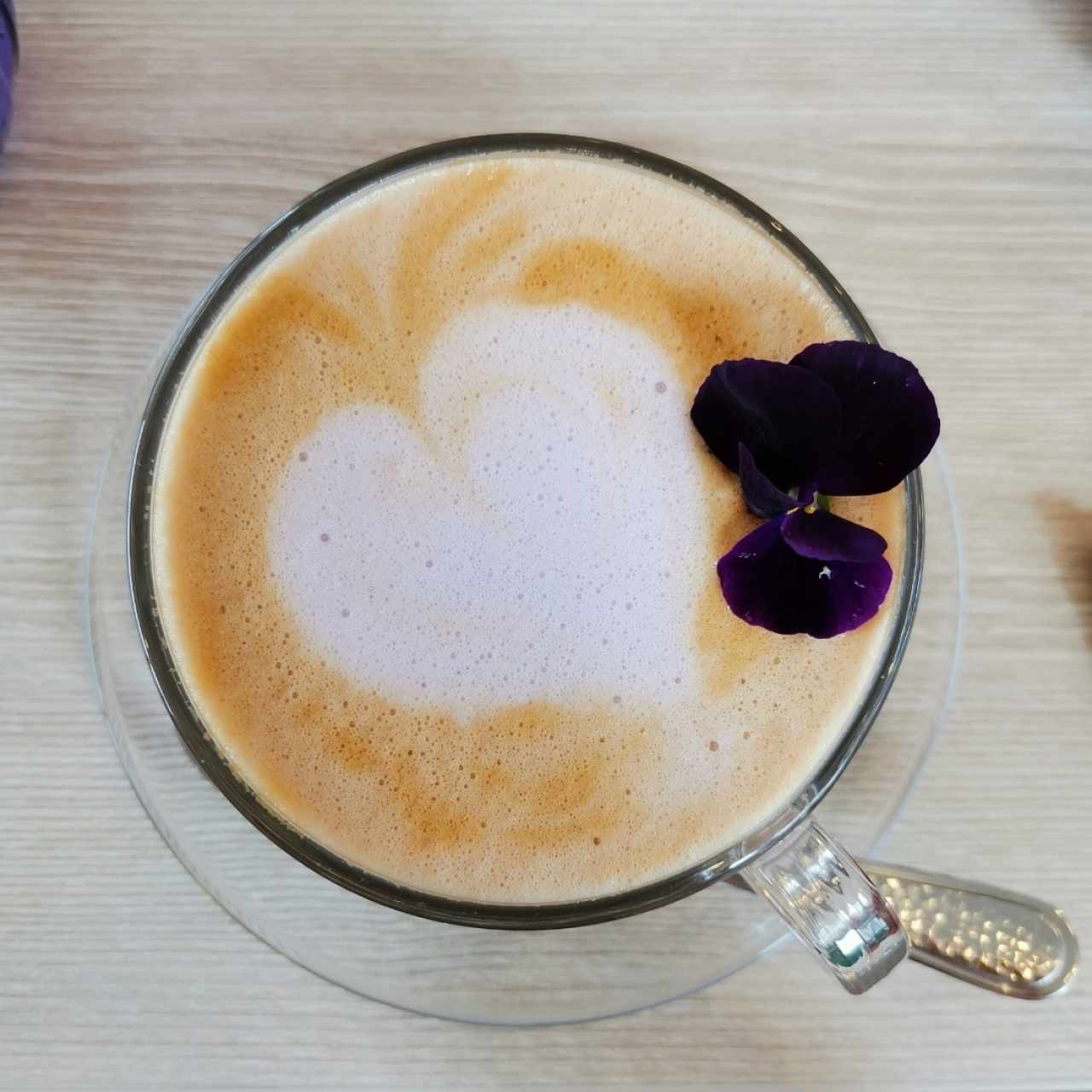 Latte de lavanda 