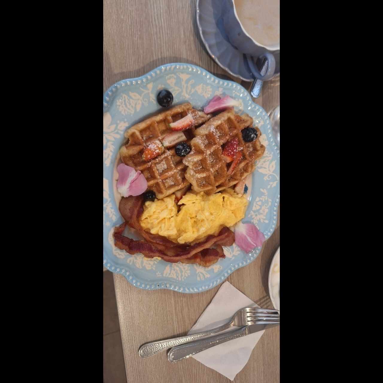 American Breakfast