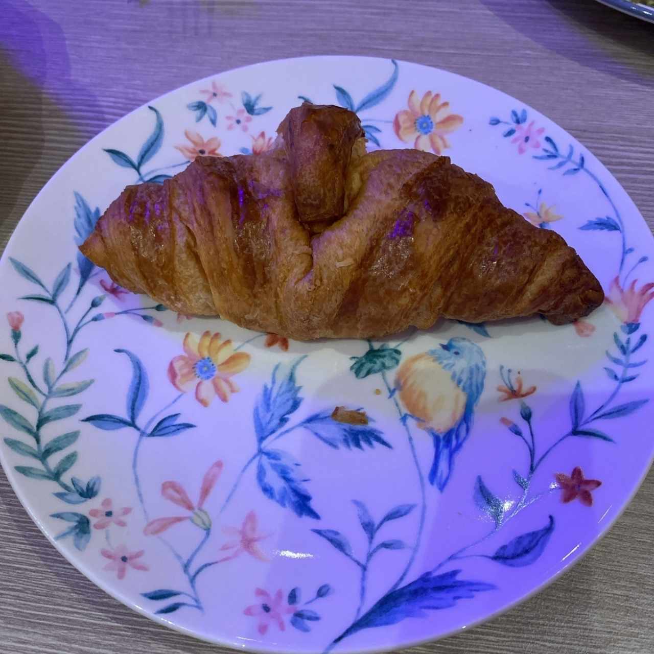 Croissant Clásico de Mantequilla