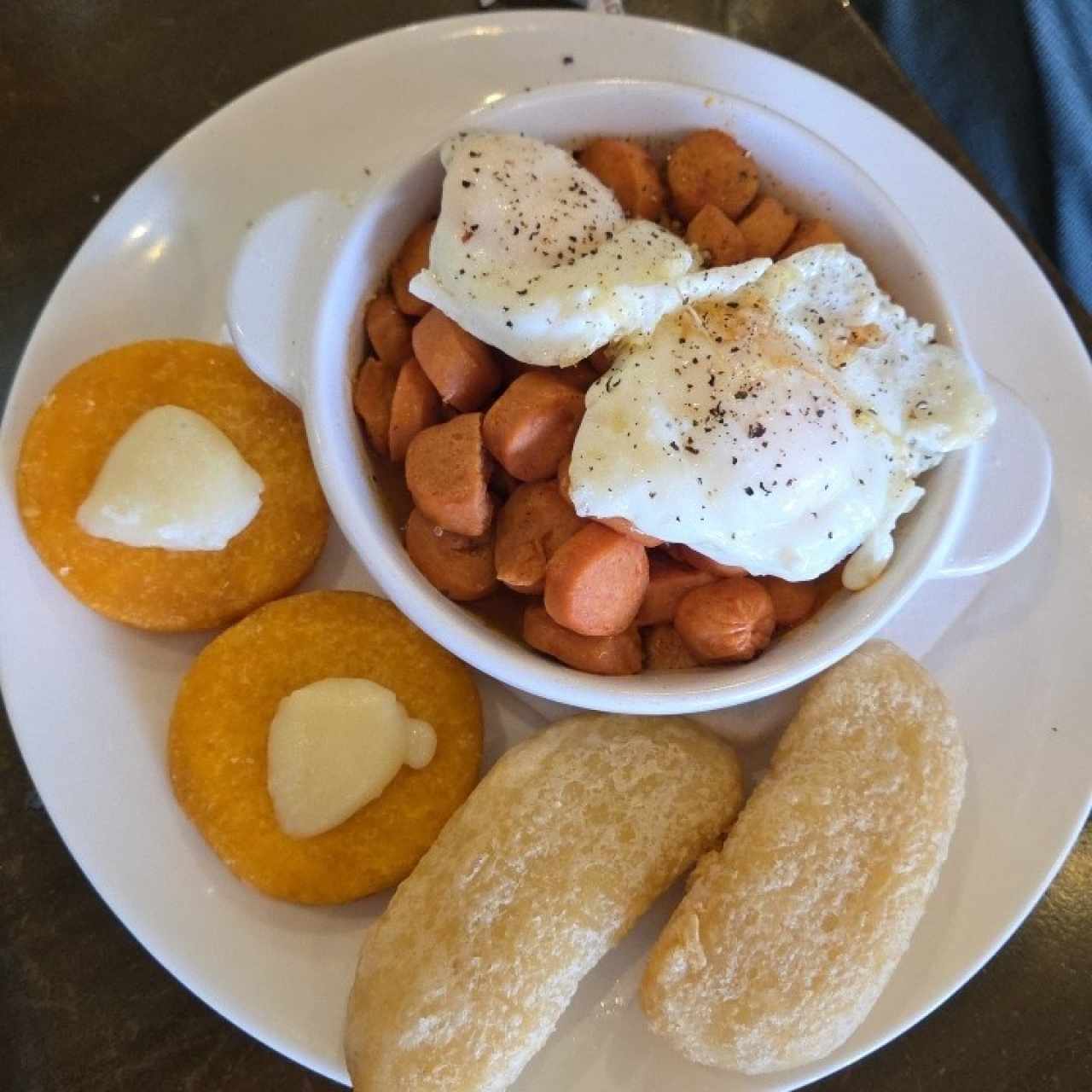 DESAYUNOS - PANAMEÑO