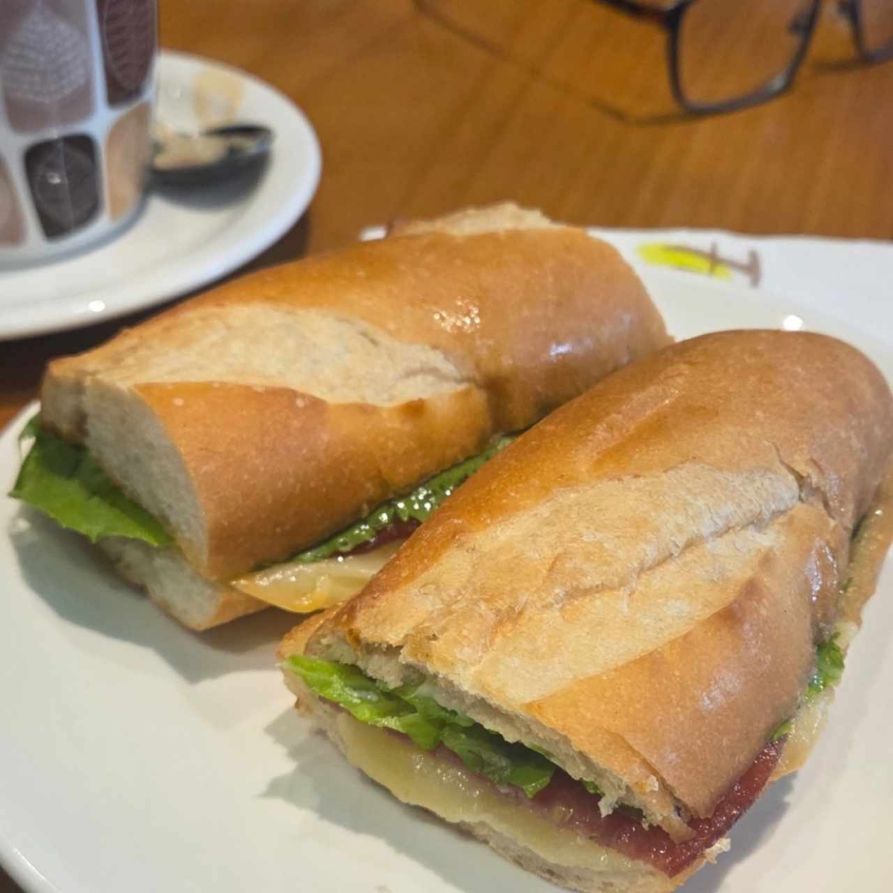 salami con queso