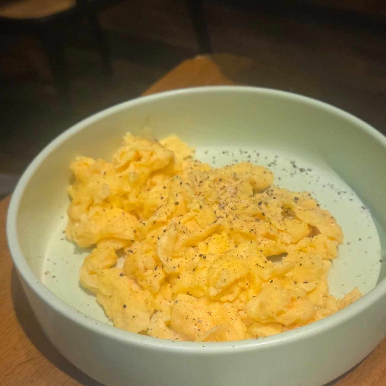 HUEVOS REVUELTOS 