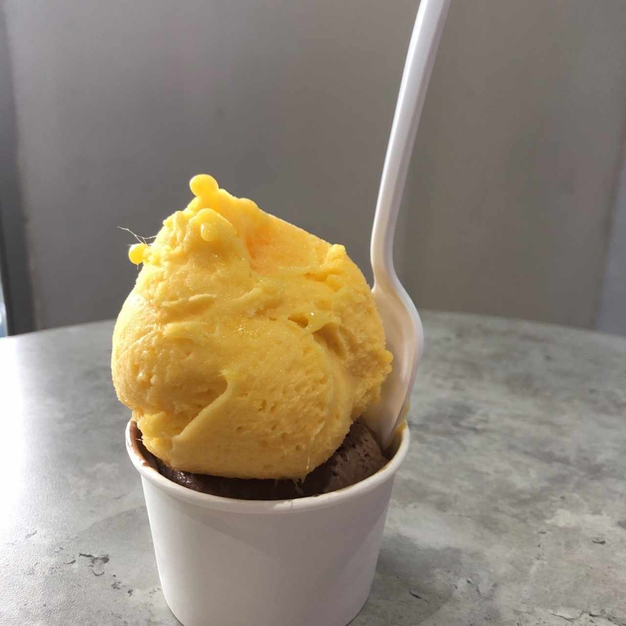 Mango y chocolate vegano