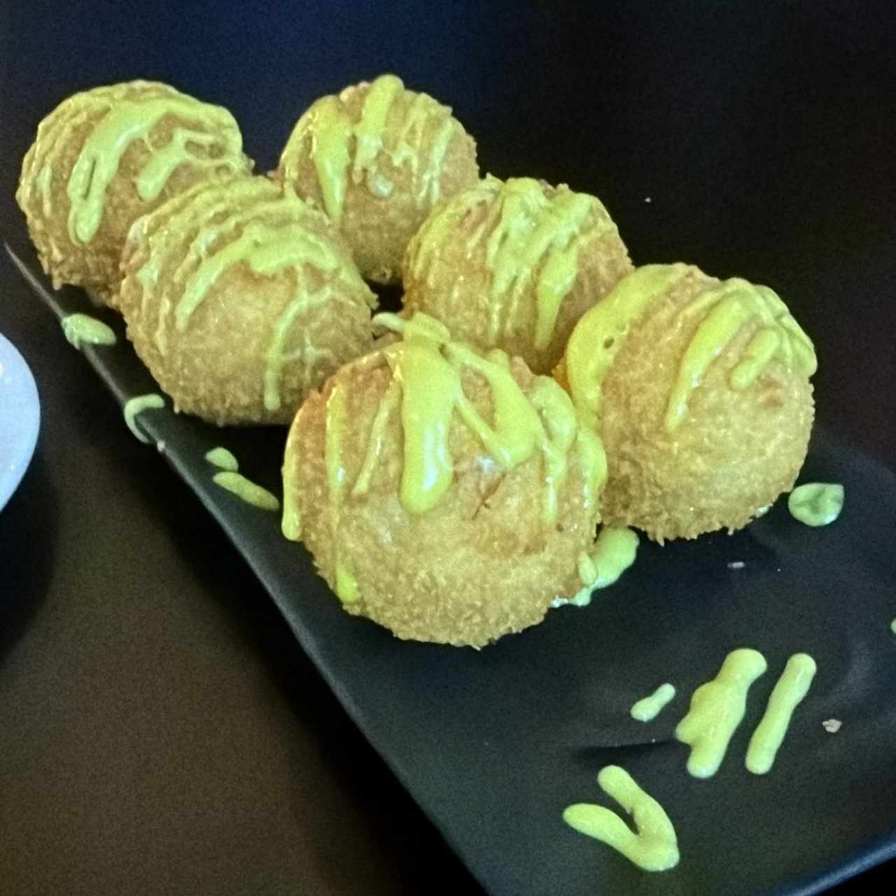 Bolas de Mozzarella con Langosta