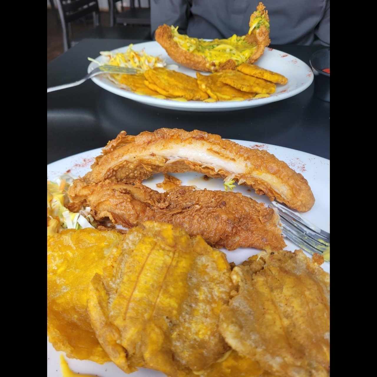 ambos pescados en 1 foto