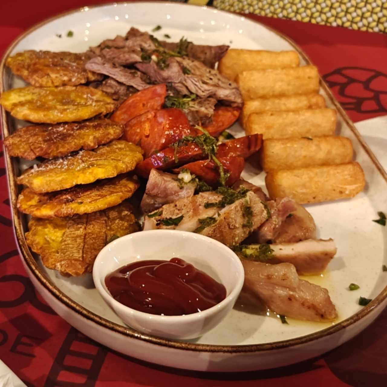 PARRILLADA MAR Y TIERRA