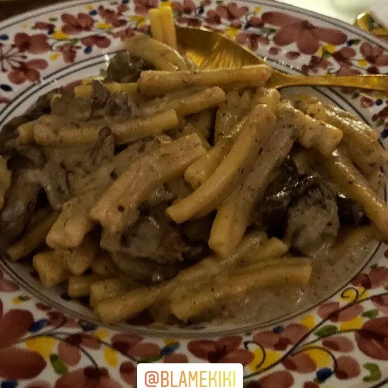 pasta alfredo con hongos