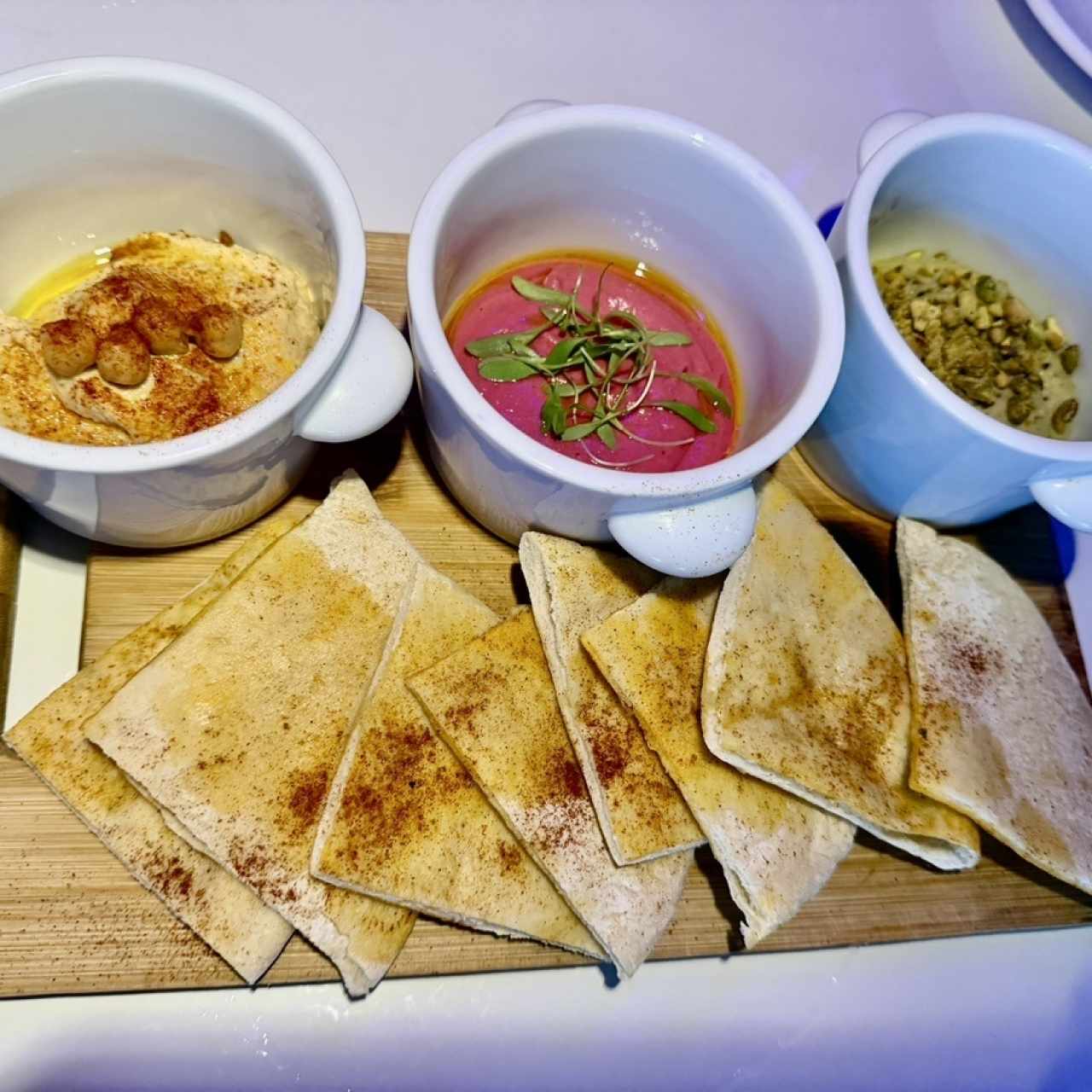 Entradas - COMBINACIÓN DE HUMMUS