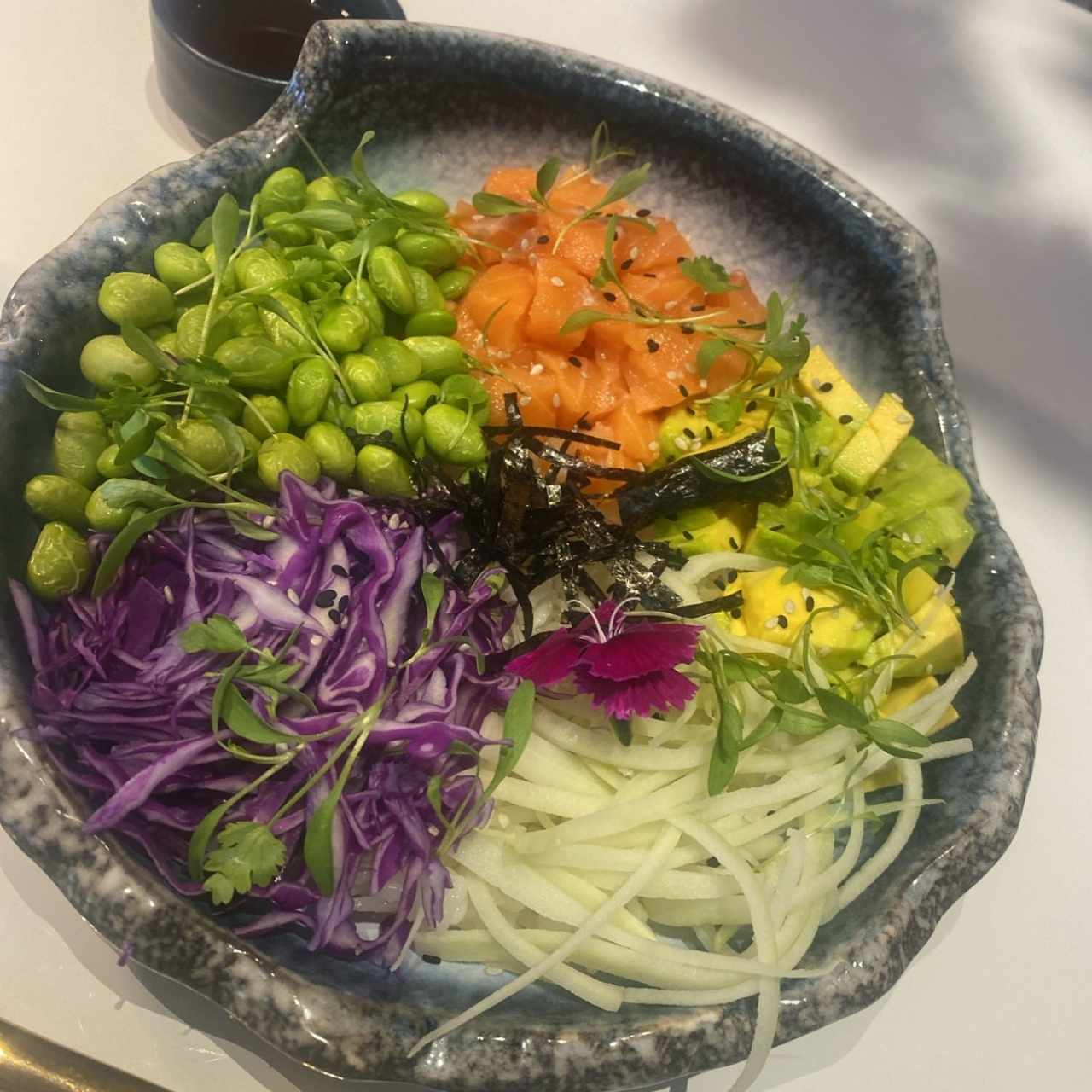 Bowls Fríos - SALMÓN POKE BOWL