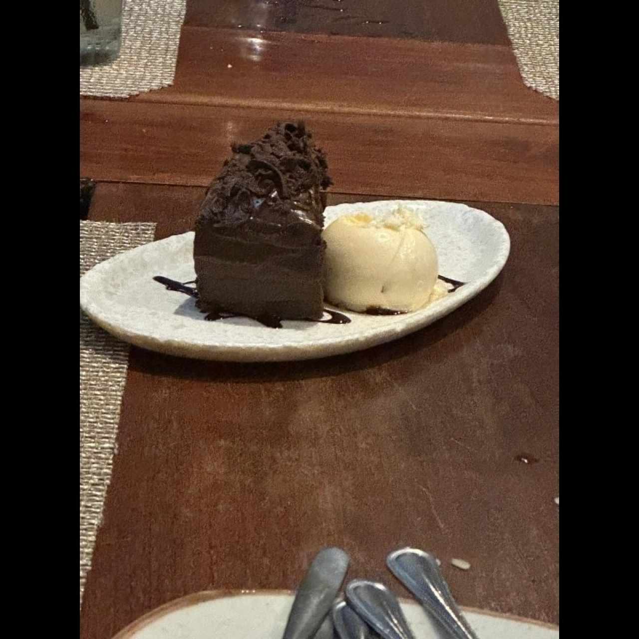 Postres - Locura de Chocolate y helado vainilla 