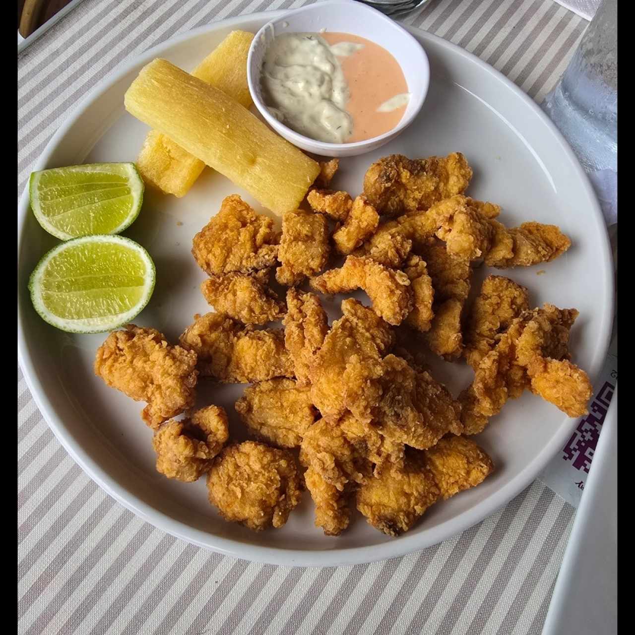 Entradas - Chicharrón de Pescado