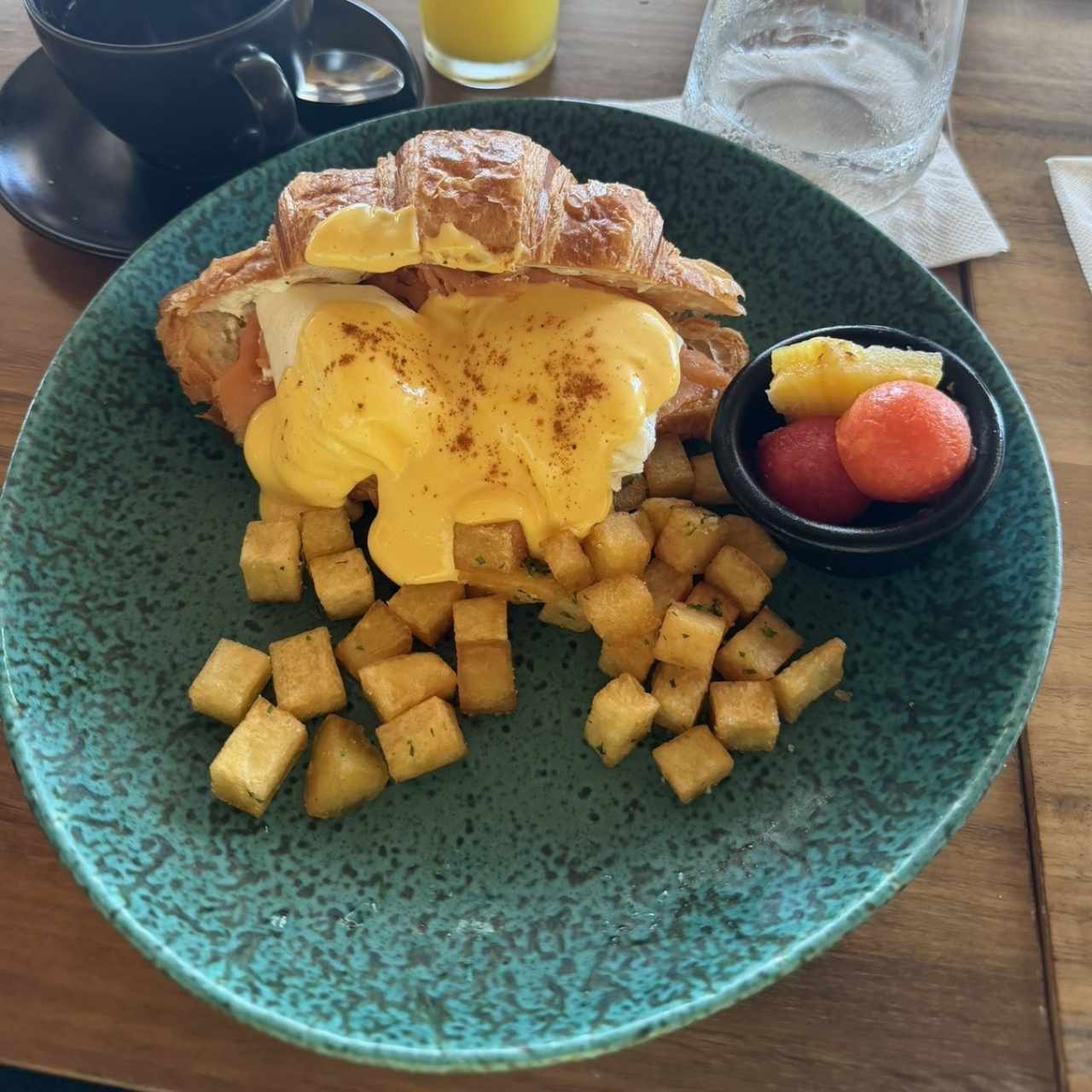COMPLET DÉJEUNER - Huevos Benedict