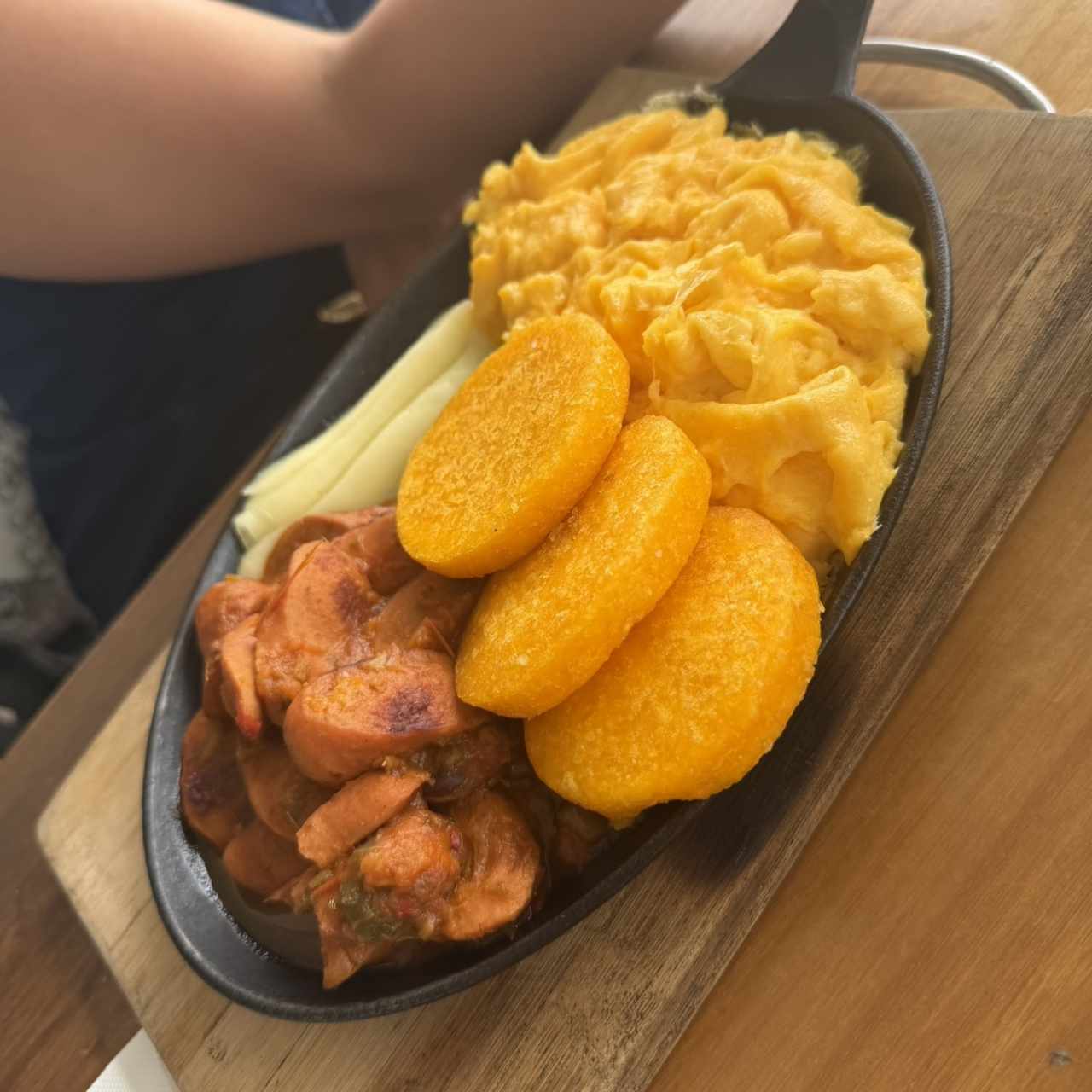 COMPLET DÉJEUNER - Desayuno Panameño