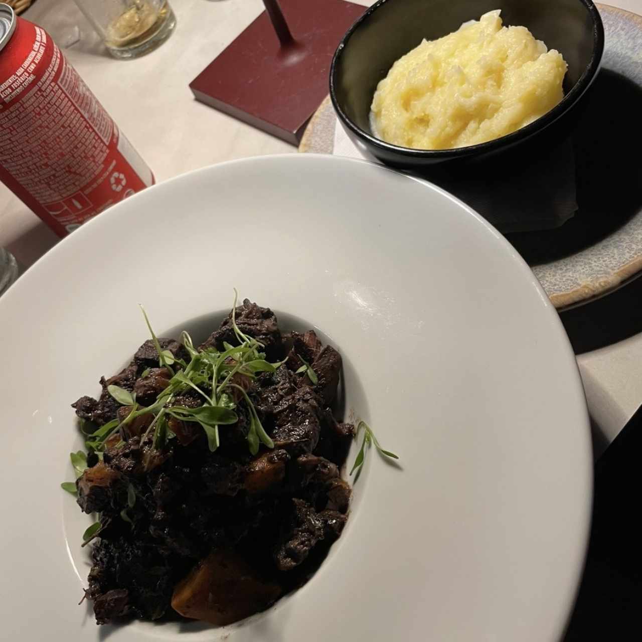 PRINCIPALES - Beef Bourguignon