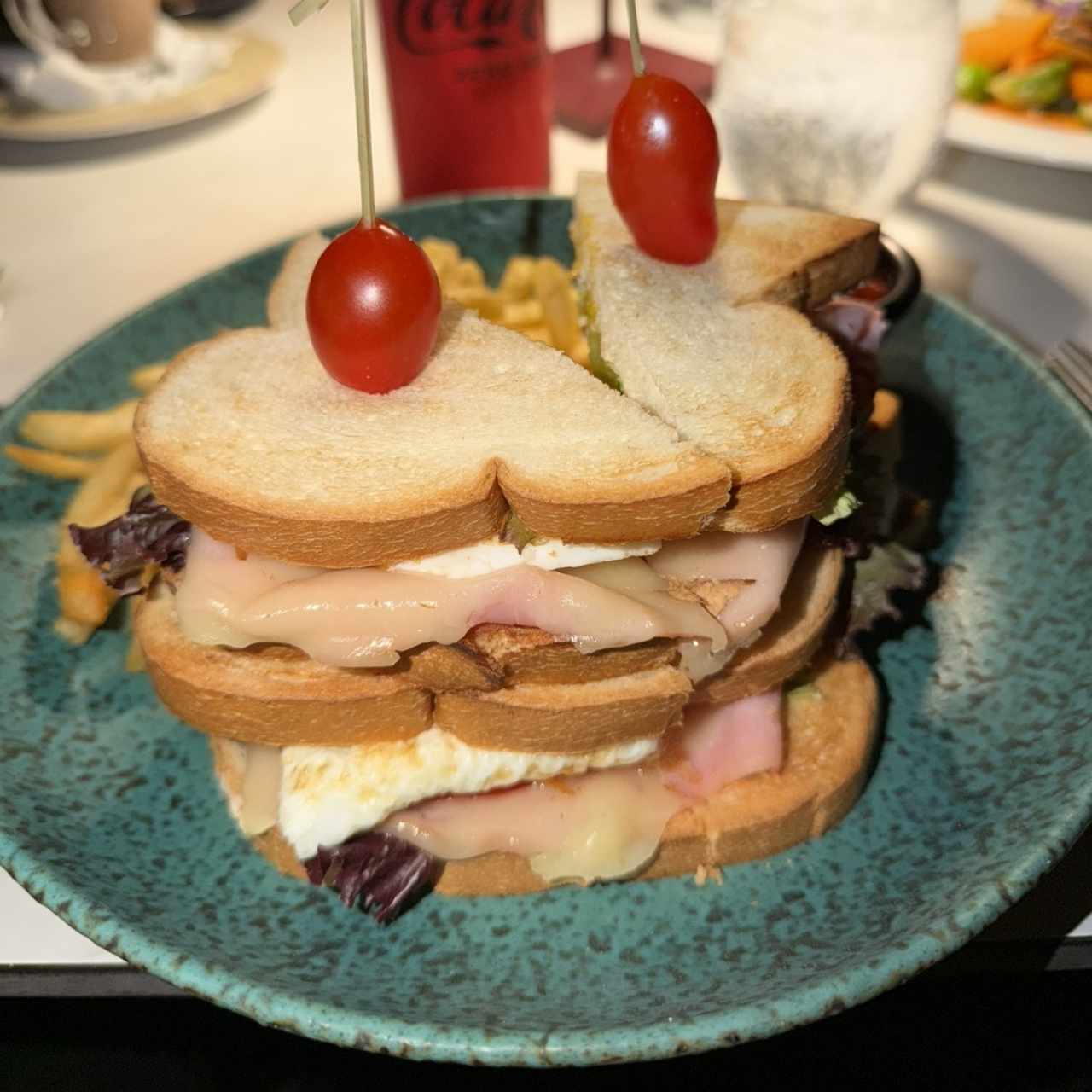SANDWICHES - Club Sandwich XL