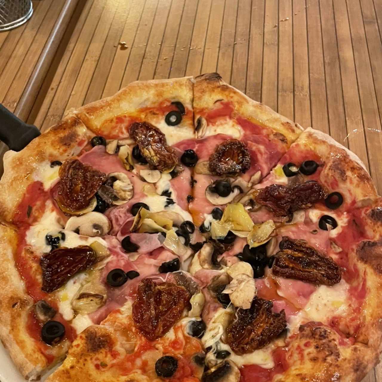 Pizza caprichosa