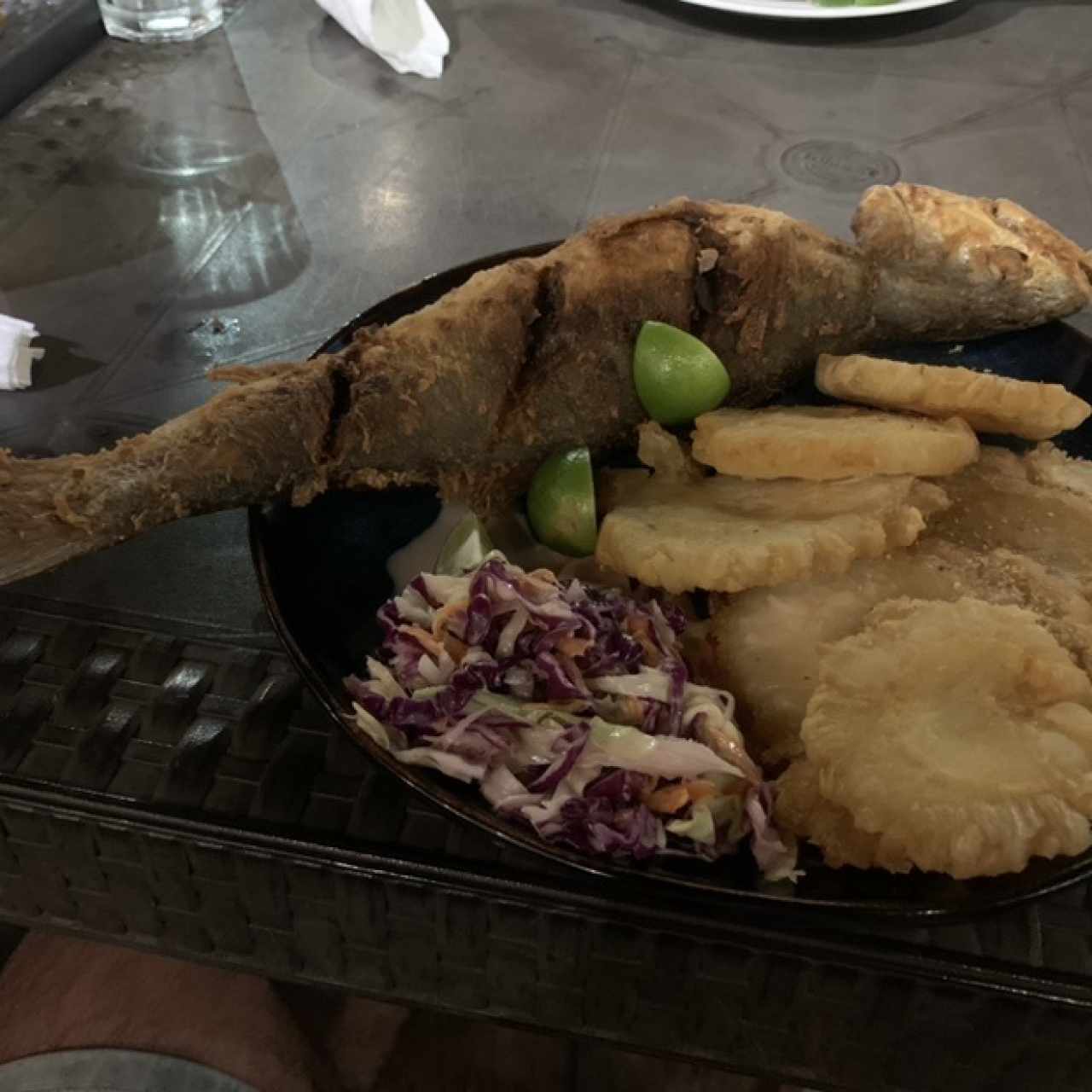 Pescado Entero Chombo Style